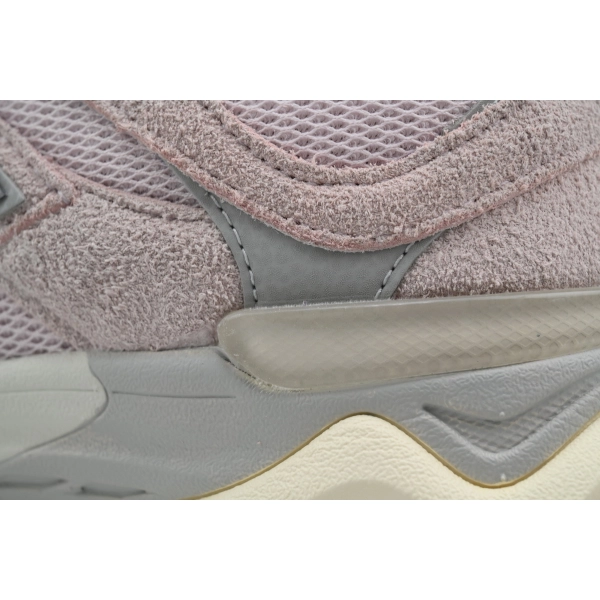 New Balance 9060 'December Sky U9060HSP