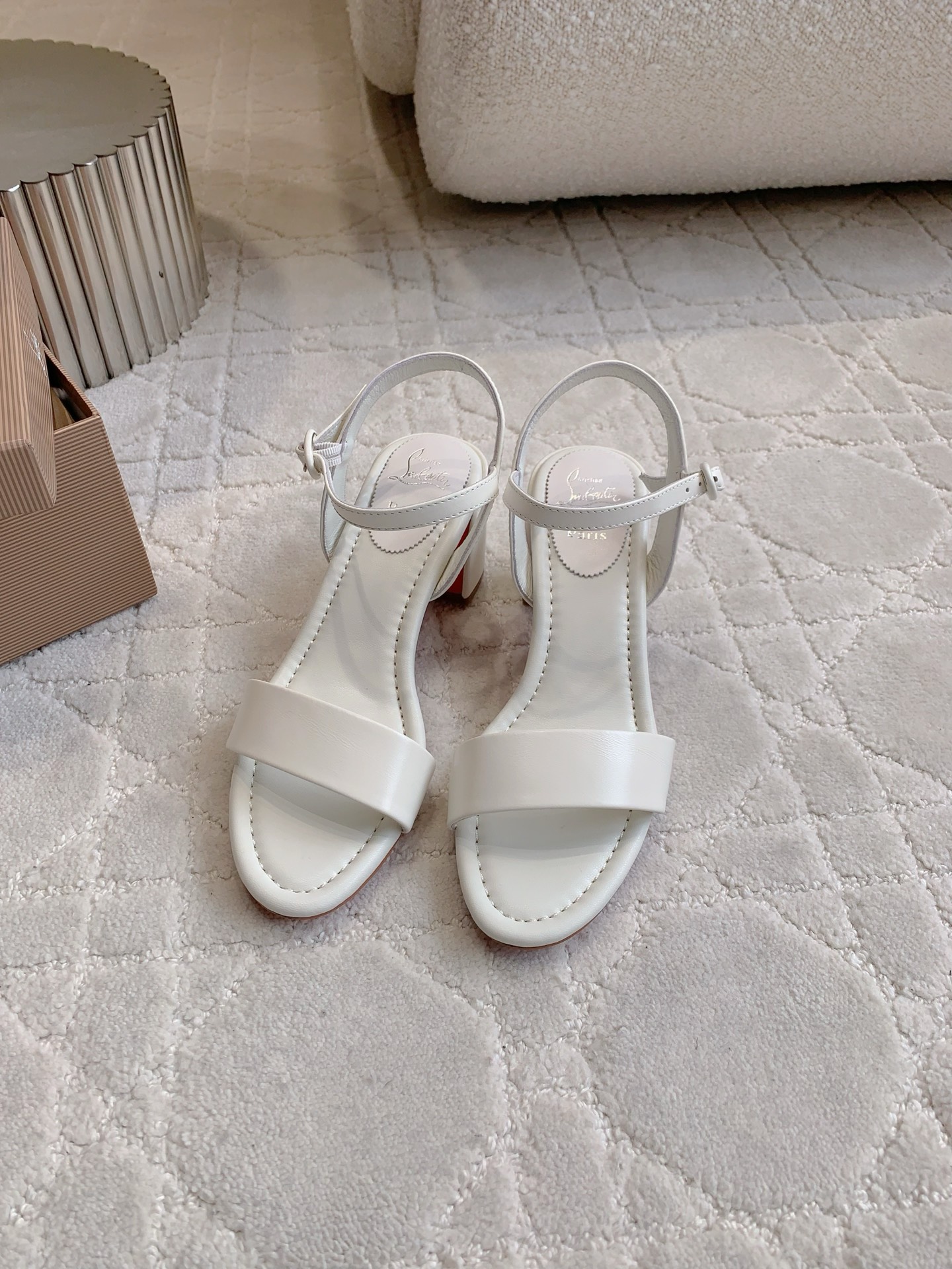 Christian New Chunky high-heeled sandals