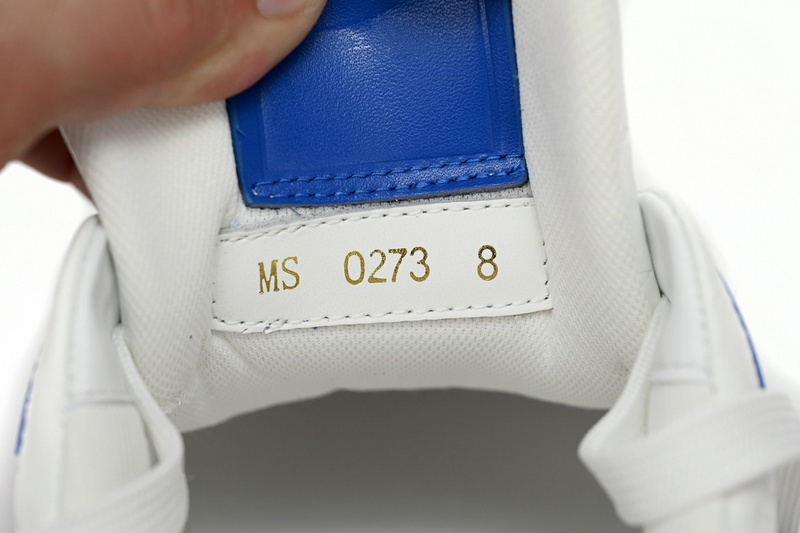 Pkkicks God Batch LOUIS VUITTON White Blue 1AANEV
