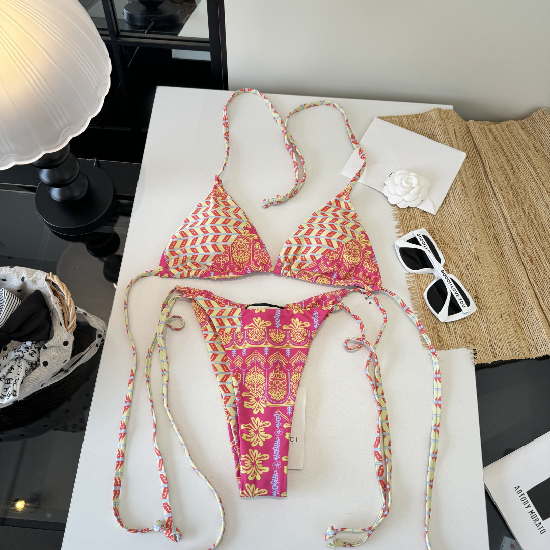 Guc New  swimsuit