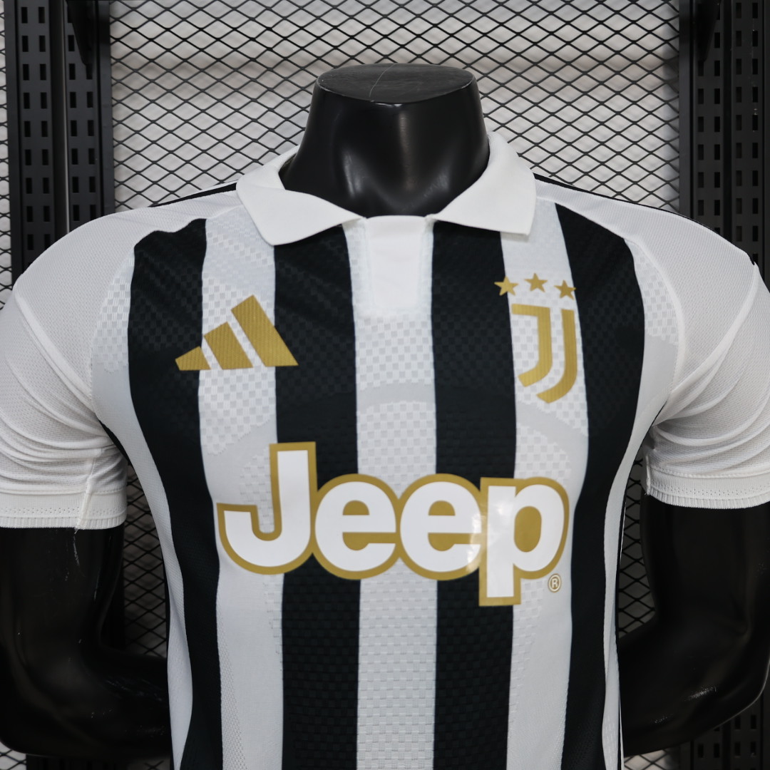Juventus 26-27 home player version