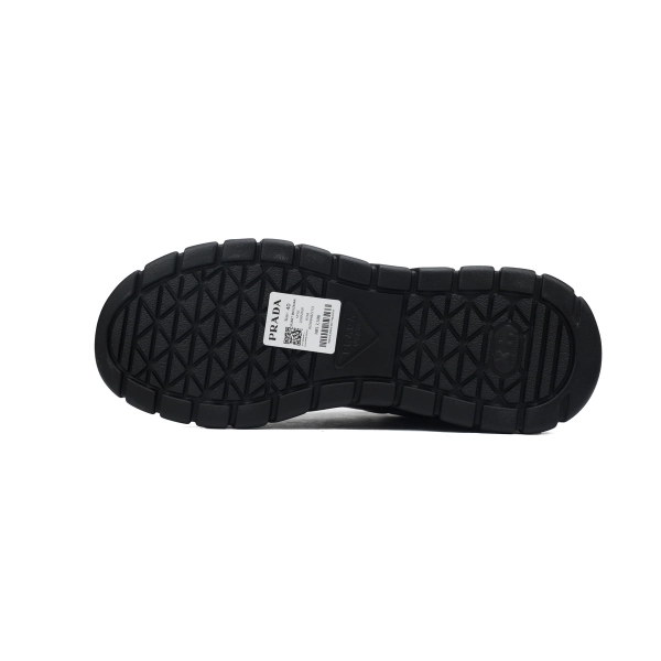 Prada Low-Top Sneakers Serrated Black