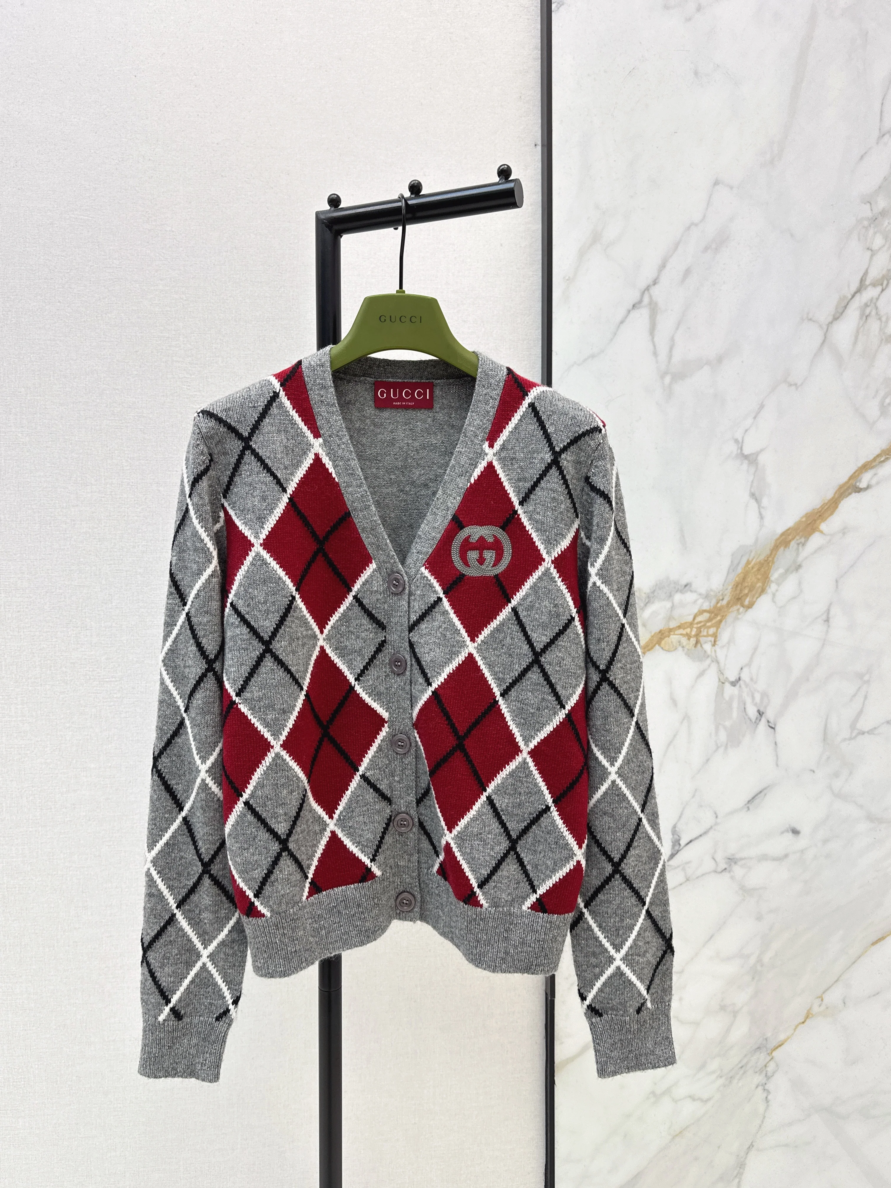 Guc NEW vintage v-neck knitted cardigan