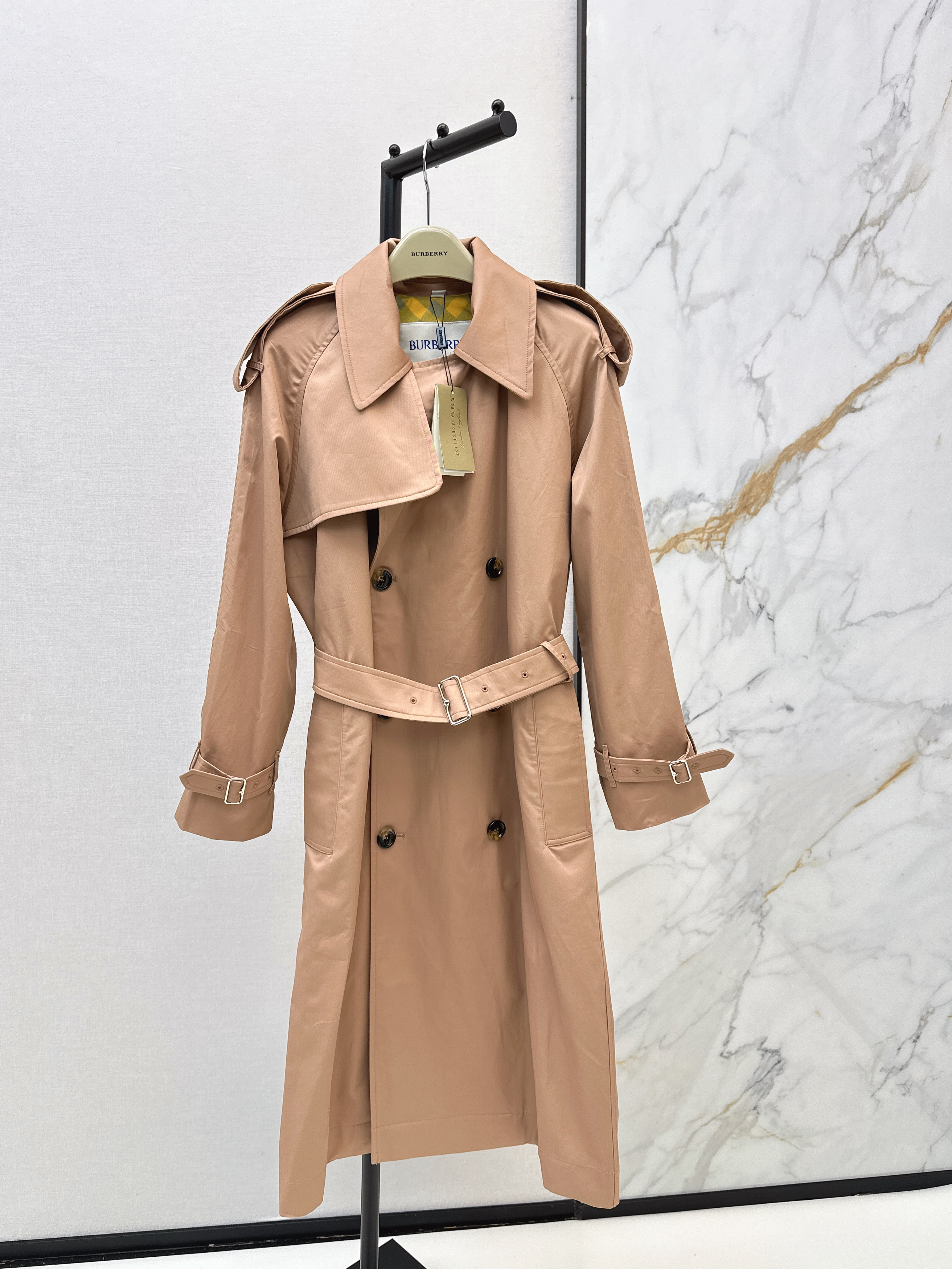 Bur New trench coat