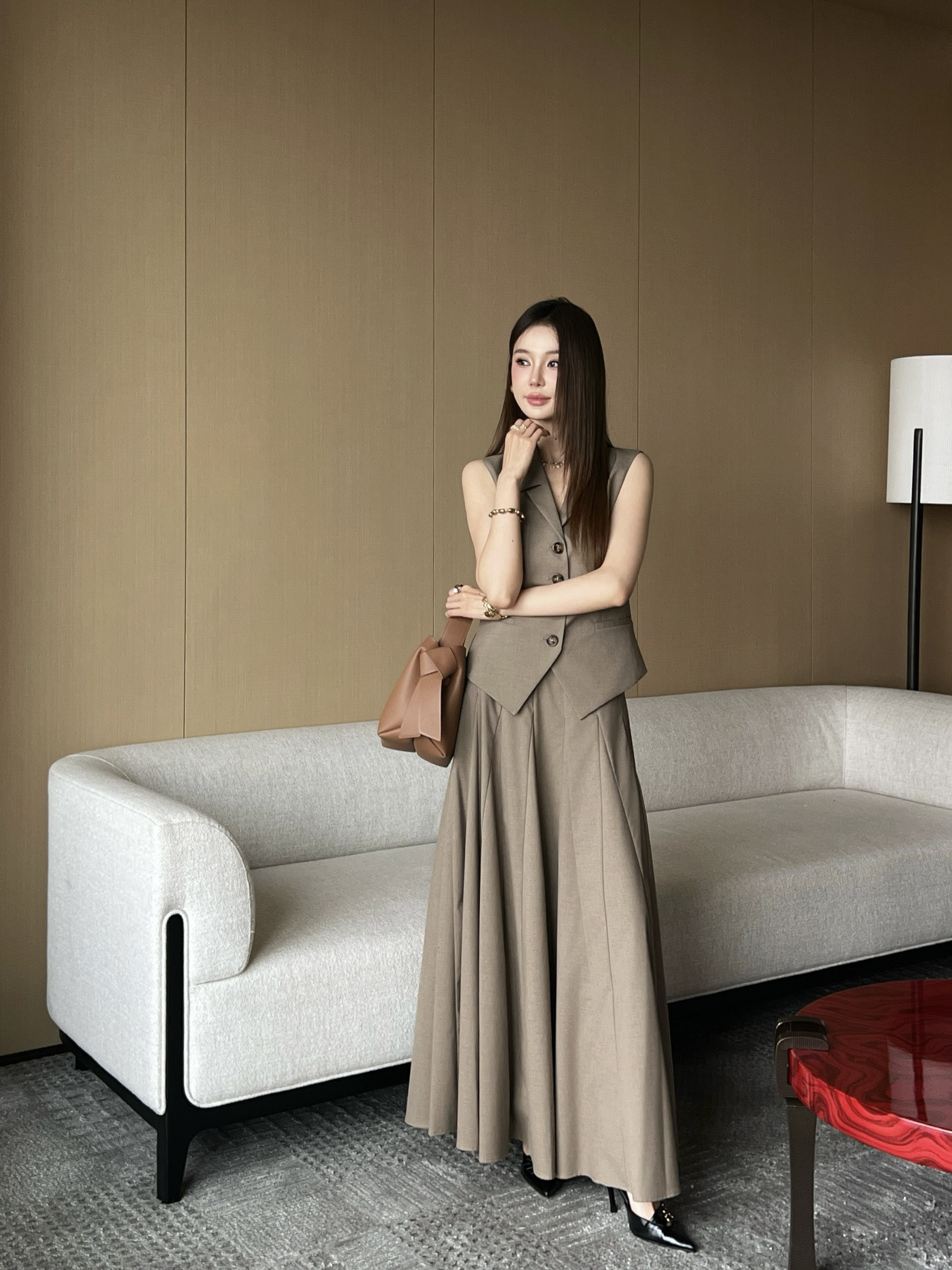 Max New pleated skirt