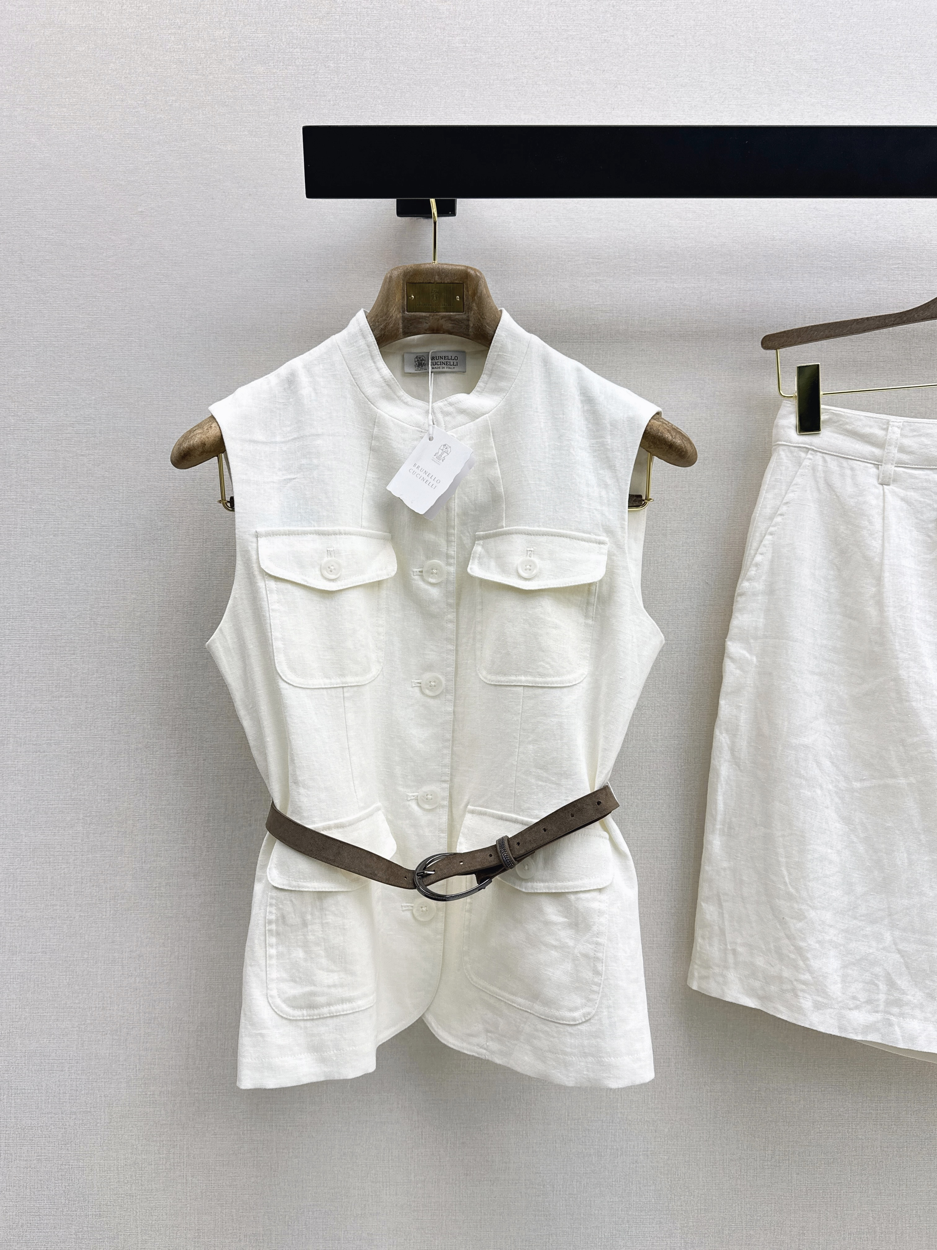 Brun New Belt vest