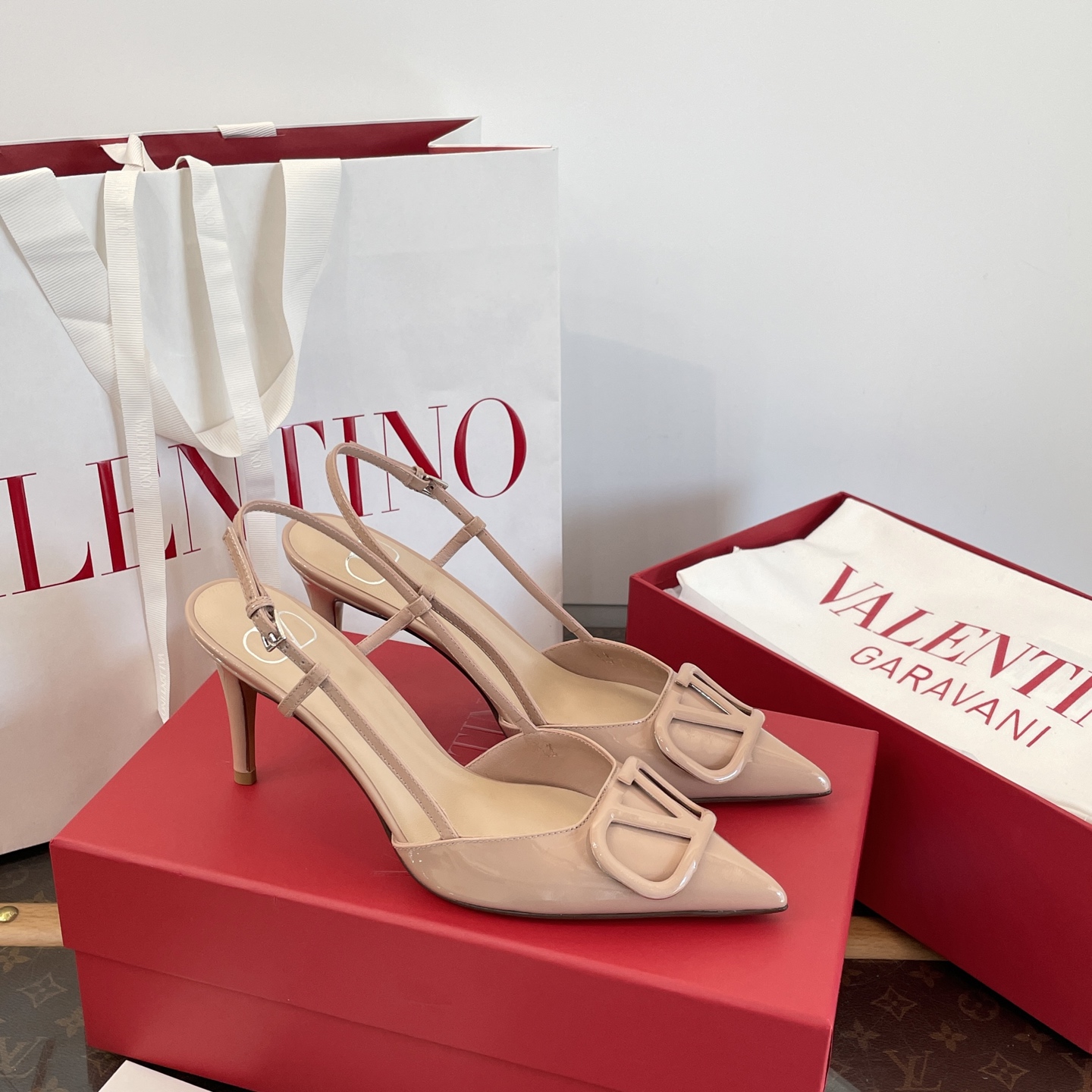 Val New Back-tie high heels
