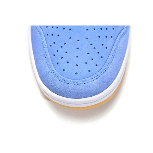 Nike SB Dunk Low Philadelphia Phillies DQ4040-400