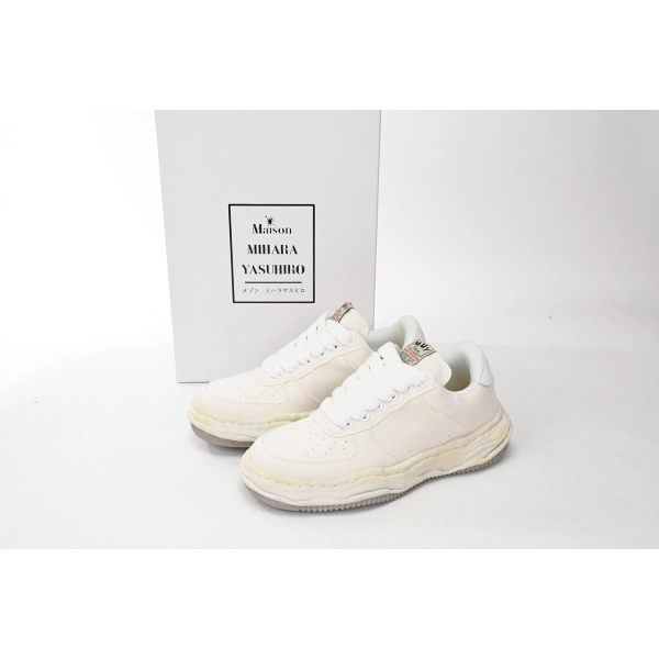 Mihara Yasuhiro White And Pale NO.770