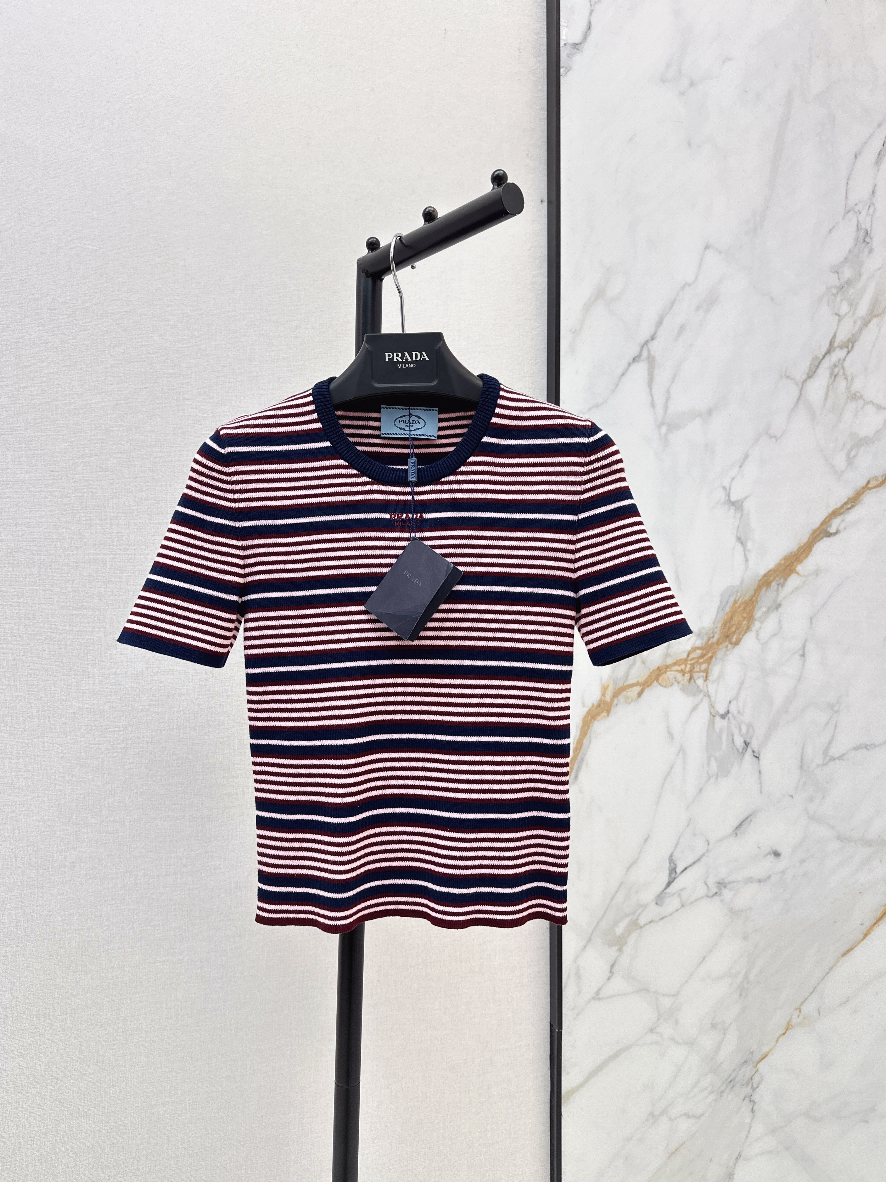 Pra New Striped knitwear