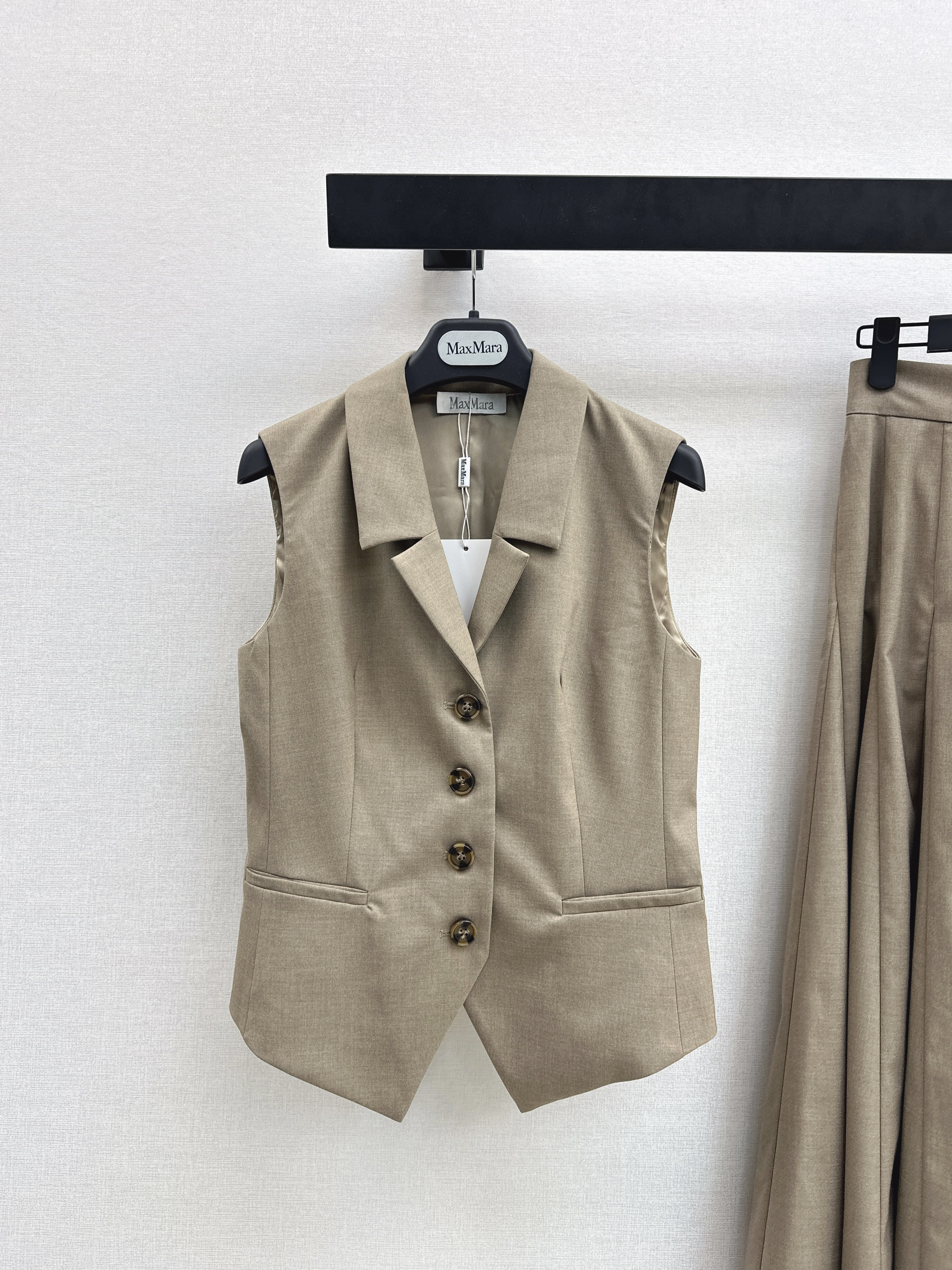 Max New tailored waistcoat