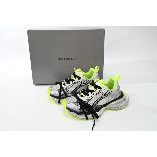 Balenciaga 3XL Black And White Blue 734734 W3XL6 9031