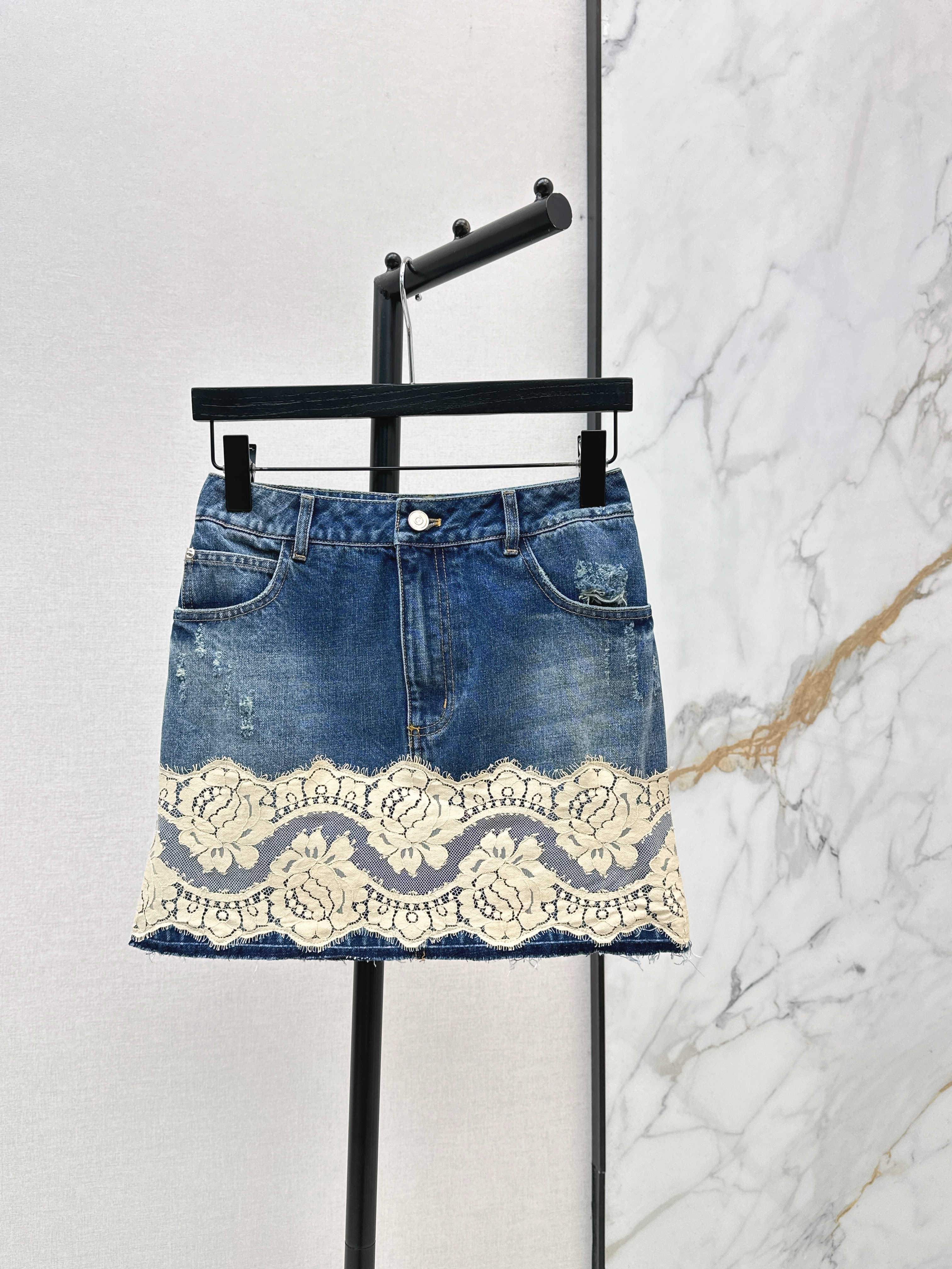 Dolc New lace contract denim skirt