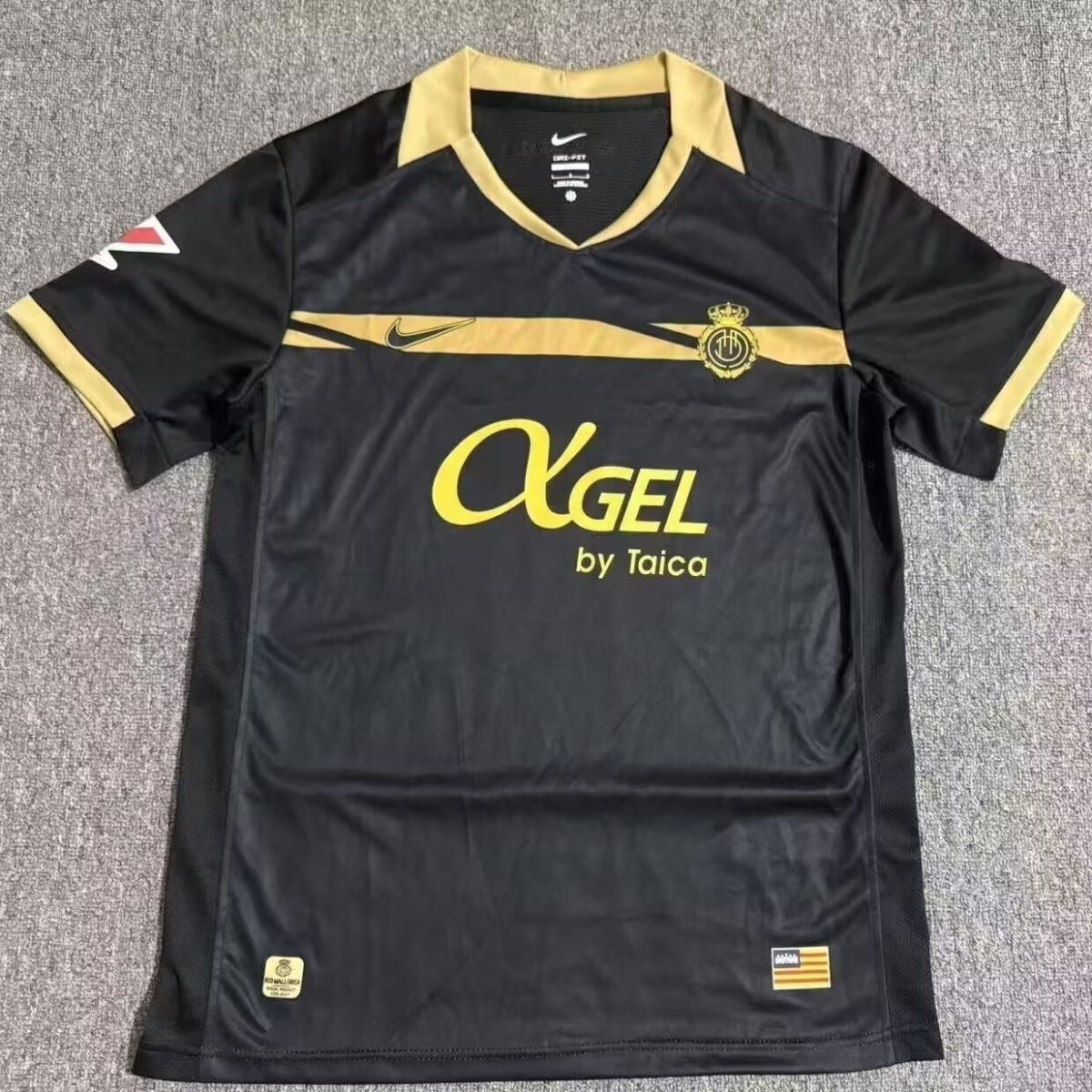 Mallorca 26-27 away fan version