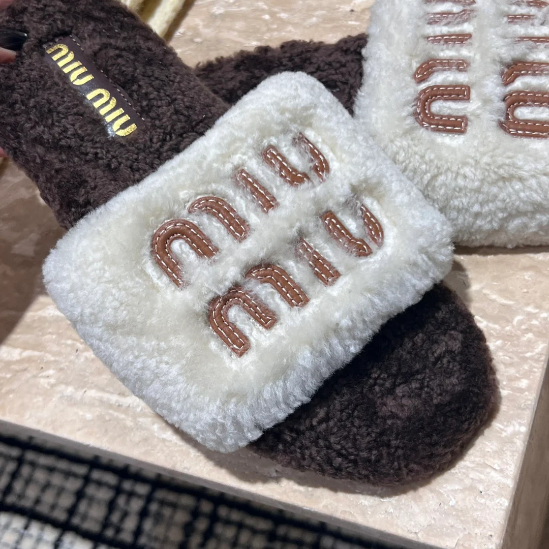 Miu New Lazy slippers