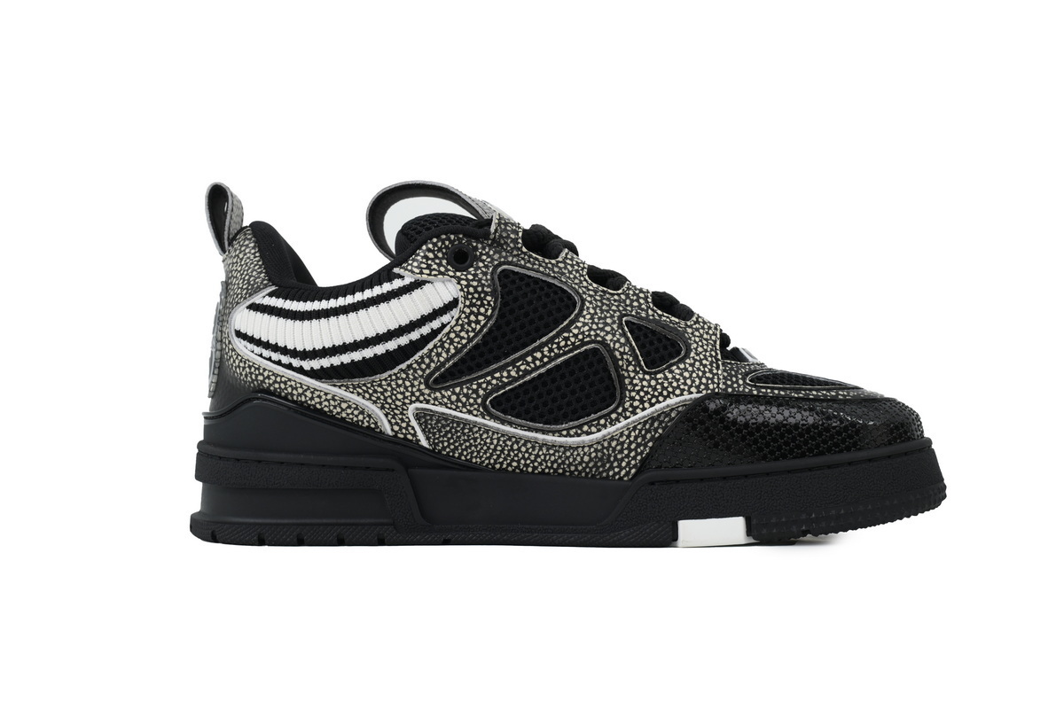 Pkkicks God Batch LOUIS VUITTON New Black Woolen Fabric New Black