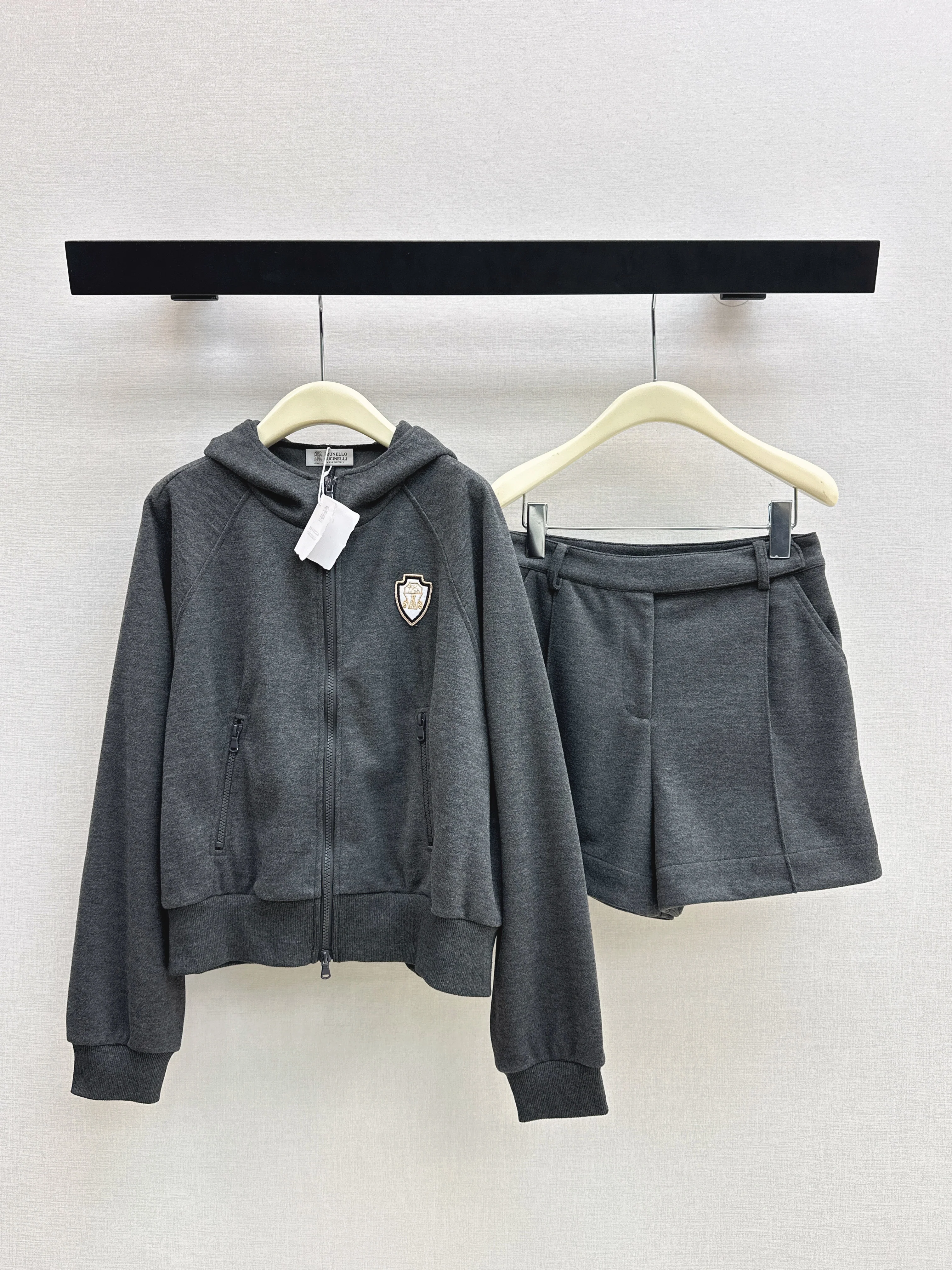 Brun NEW outfit sets