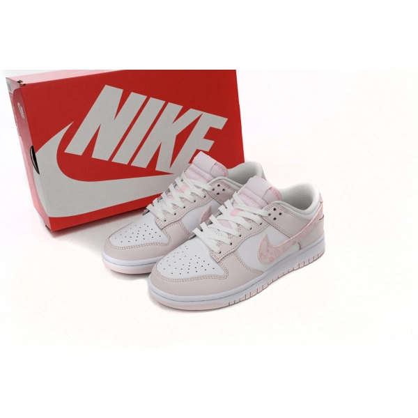 Nike Dunk Low 