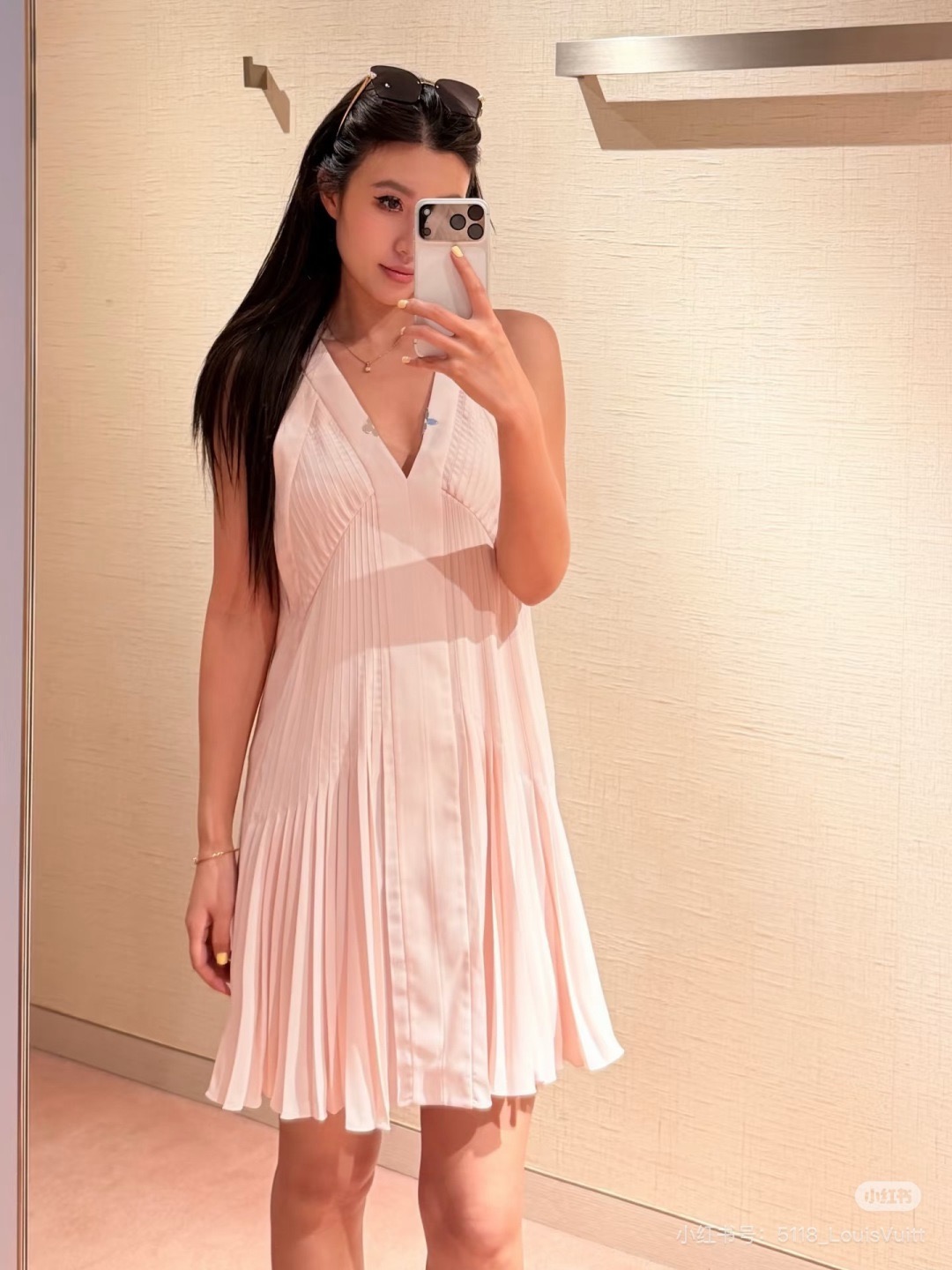 Louis New V-neck Pleated Vest Dress