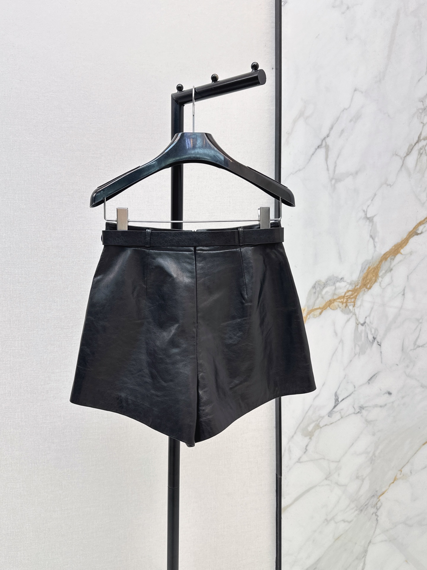 Celi New belted leather skirt