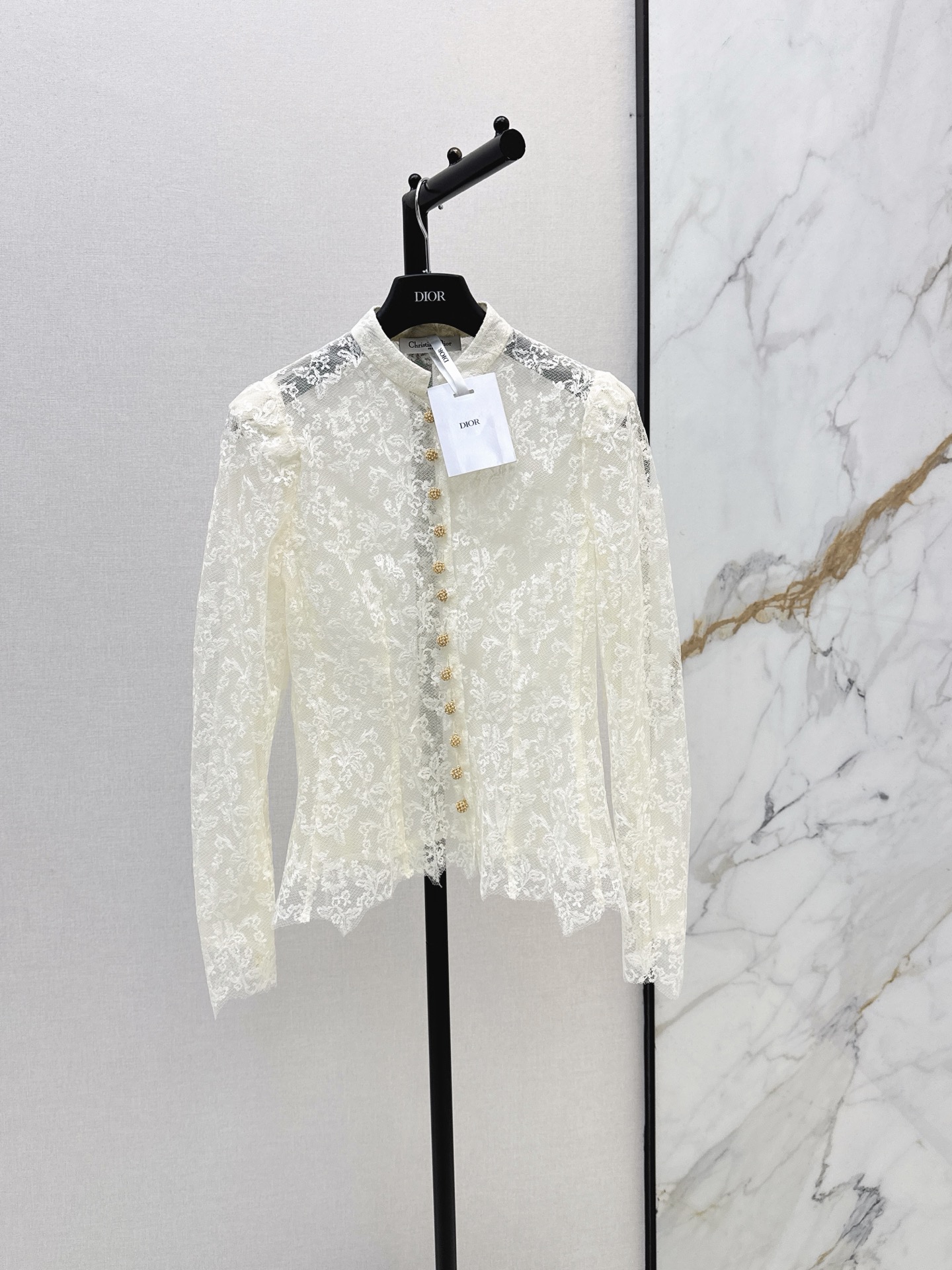CD New lace top