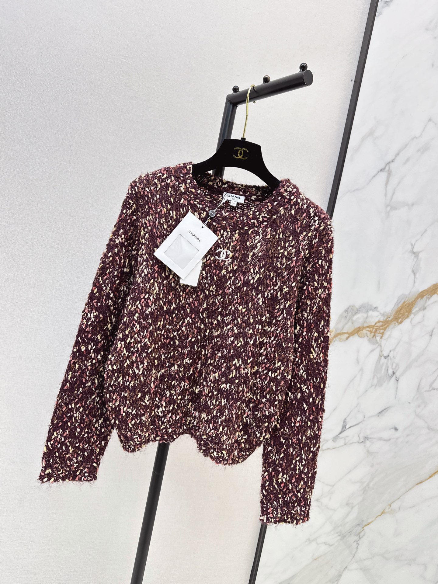 Chan New Floral yarn sweater