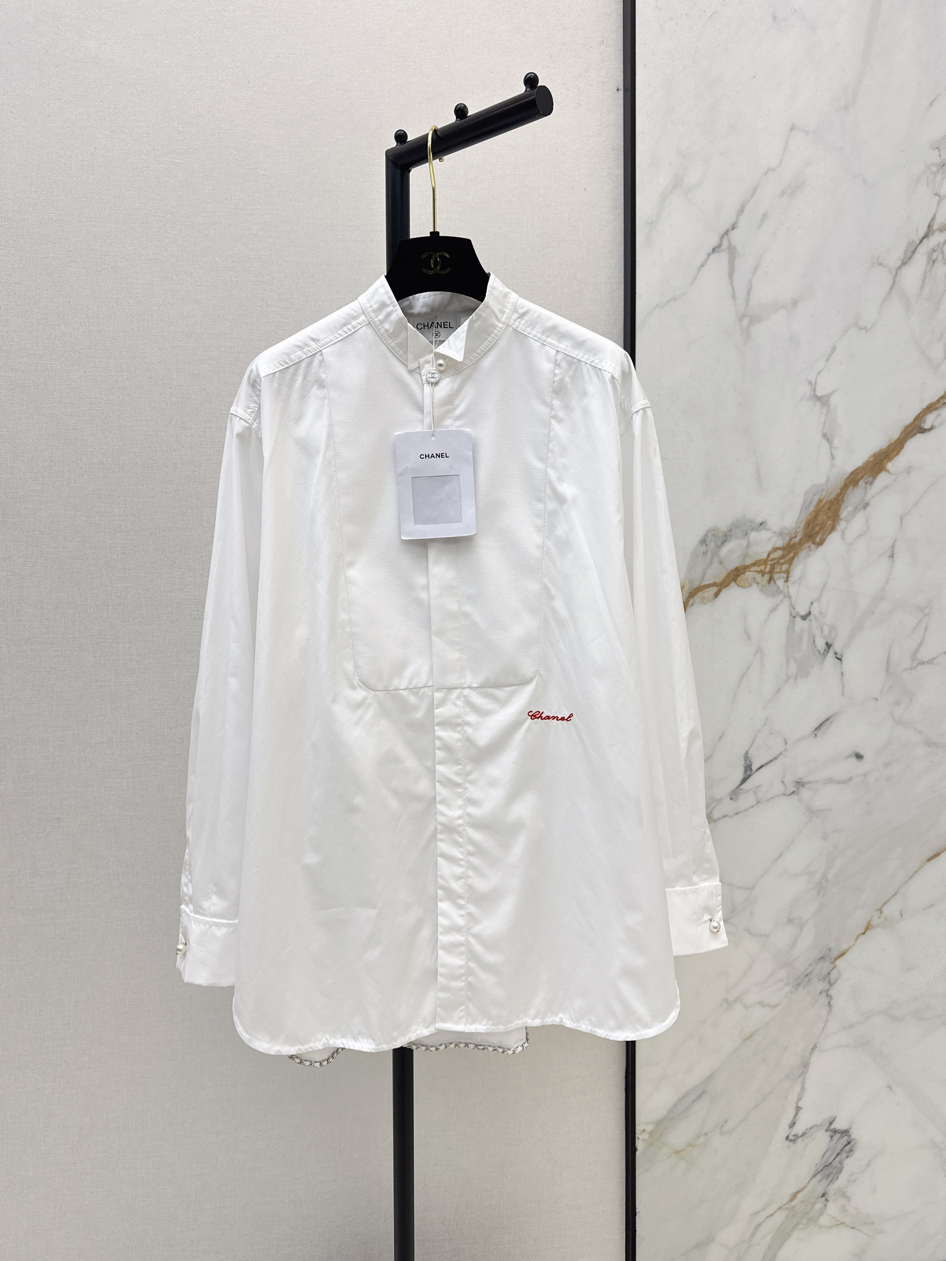Chan New pearl button shirt