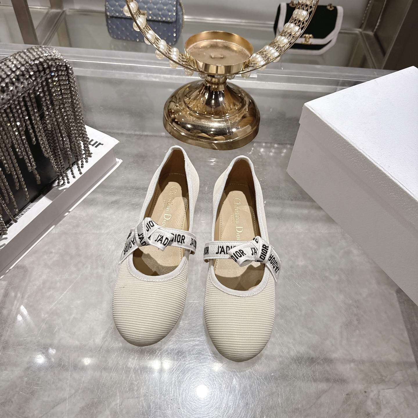 CD New Bow Ribbon Flats