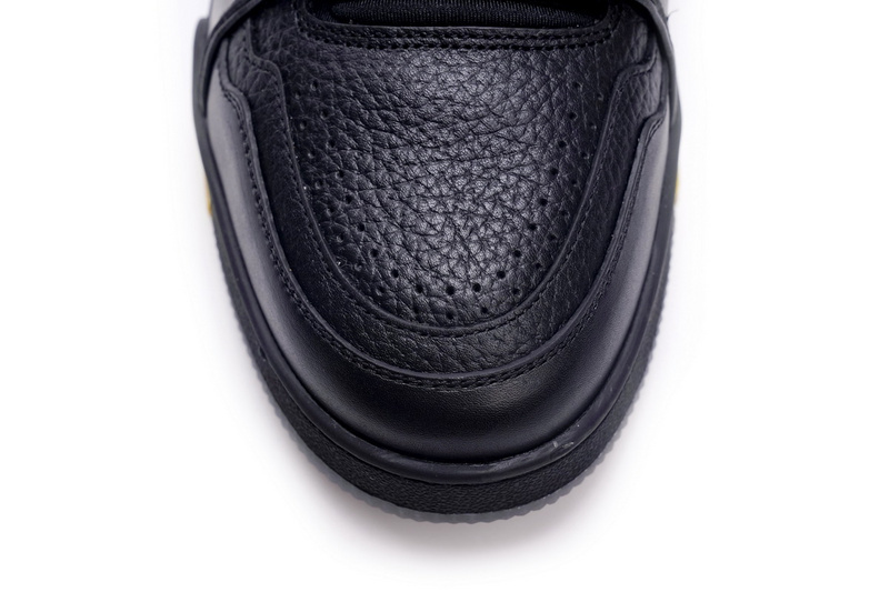 Pkkicks God Batch LOUIS VUITTON Trainer Black Litchi Pattern FD0226