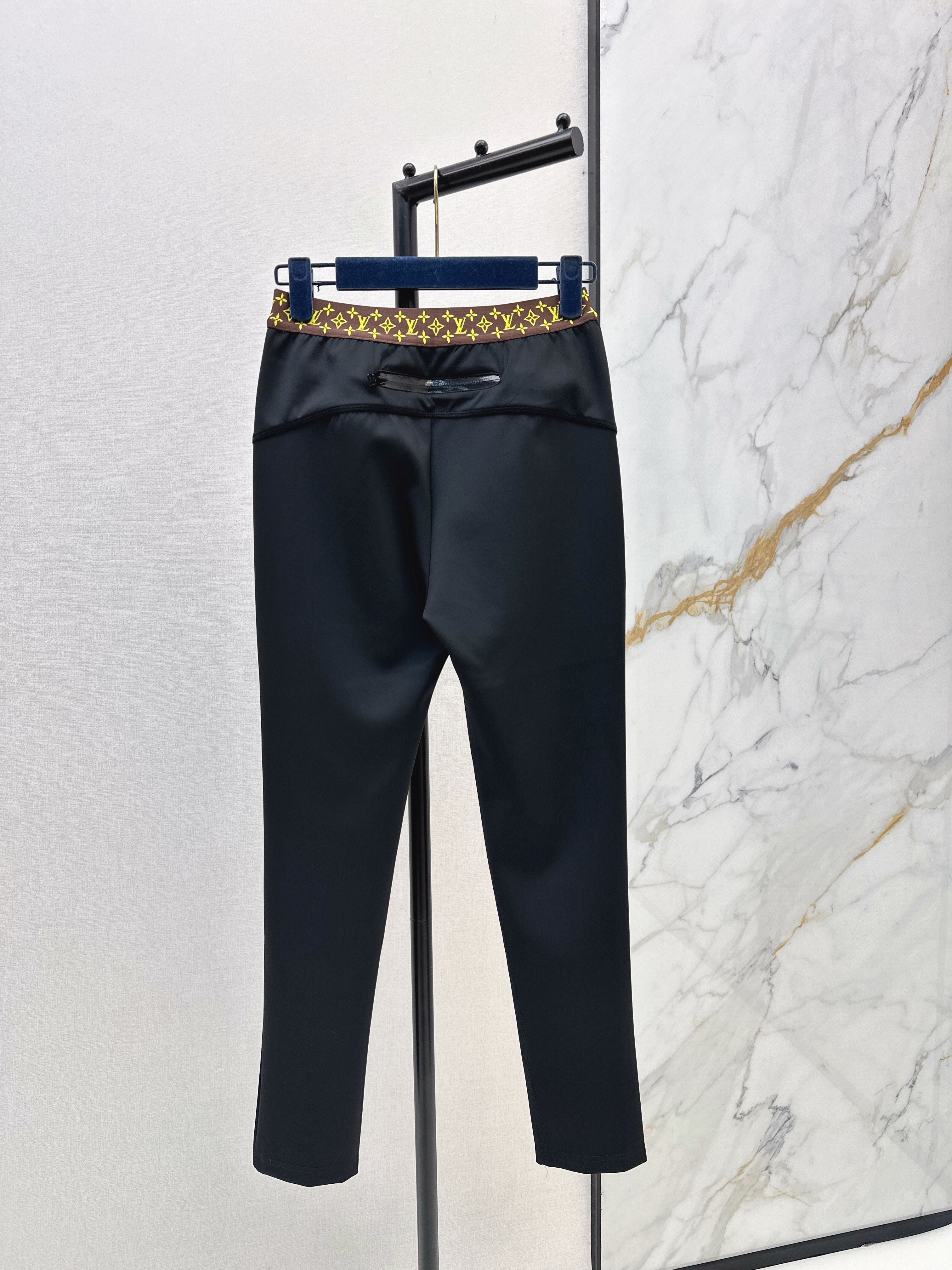 Louis New yoga leggings