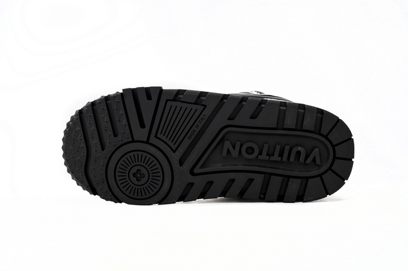 Pkkicks God Batch LOUIS VUITTON Black And White 1AB8SD