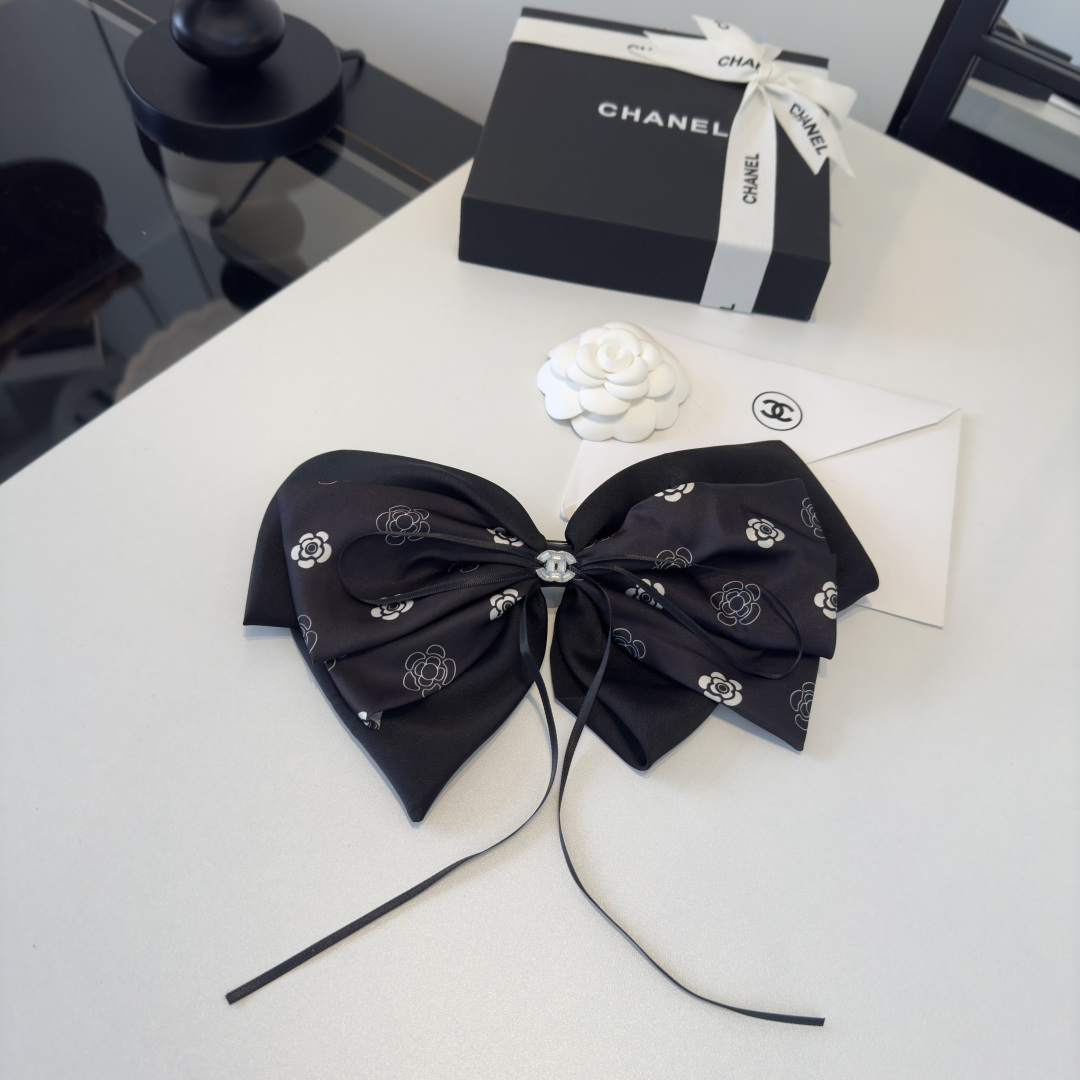 Chan New Bow Hair Clip