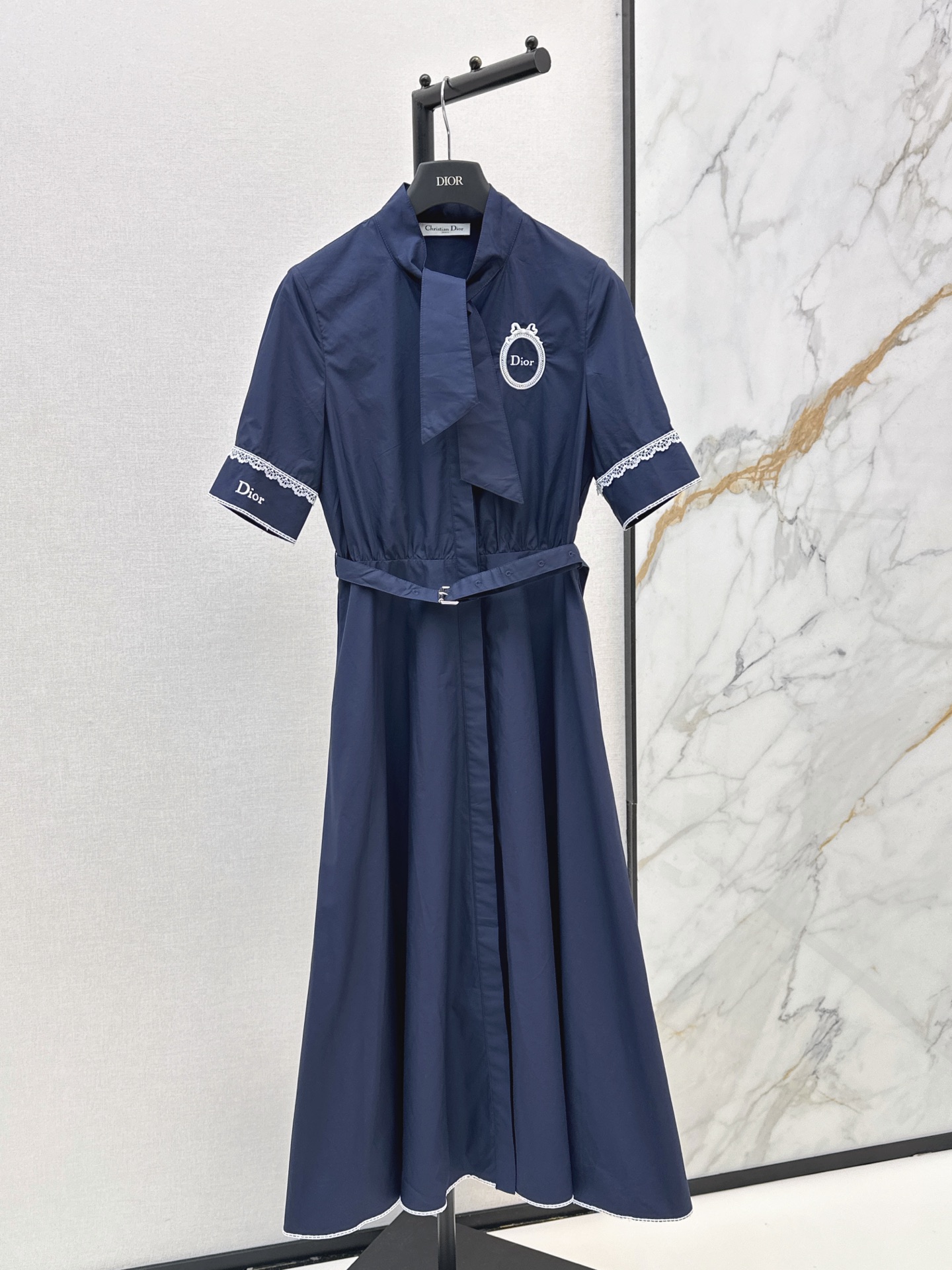CD New embroidered dress
