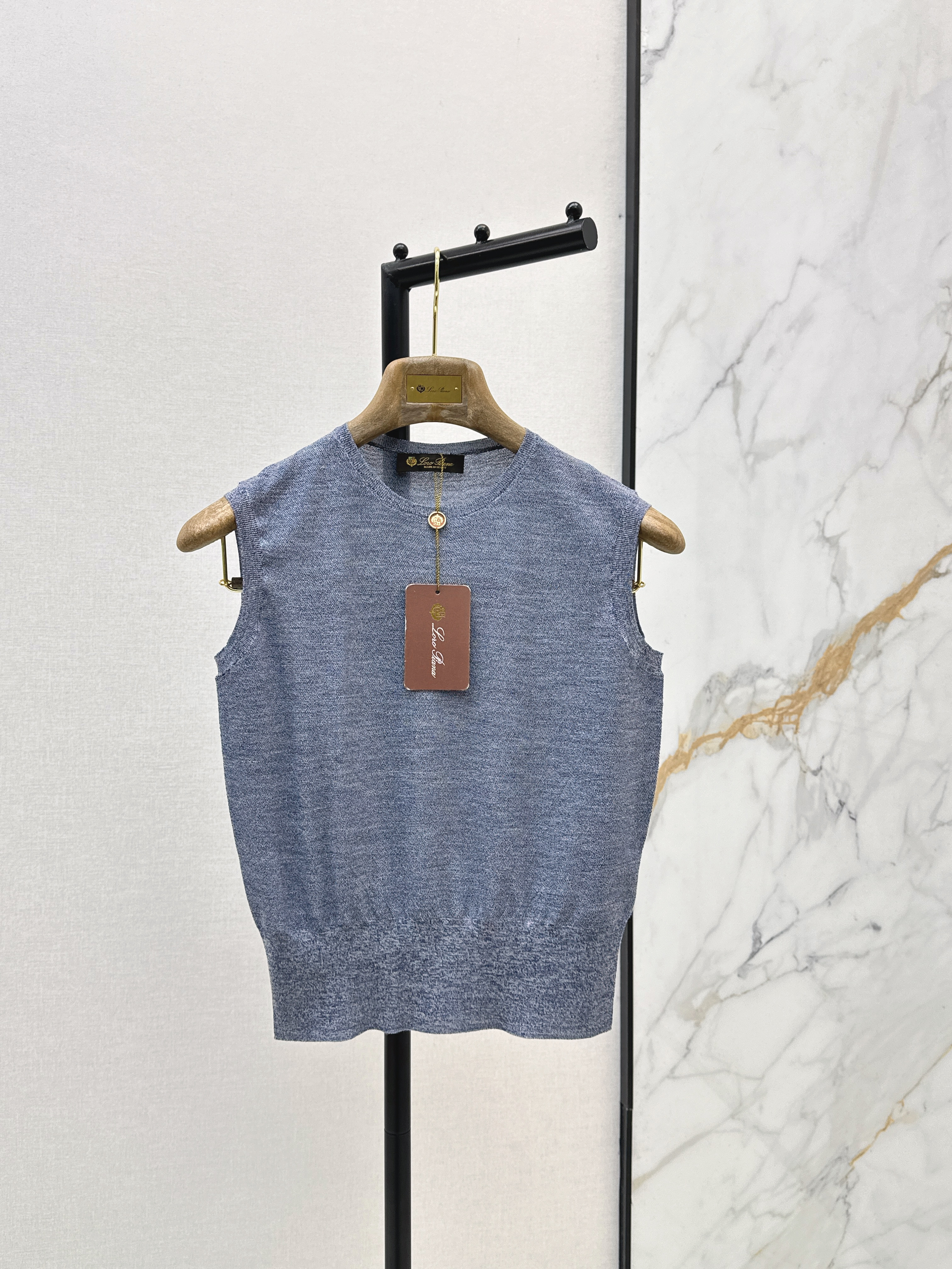 Loro New Floral Yarn Vest