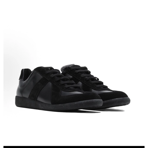 Maison Margiela All Black S57WS0236P1897900