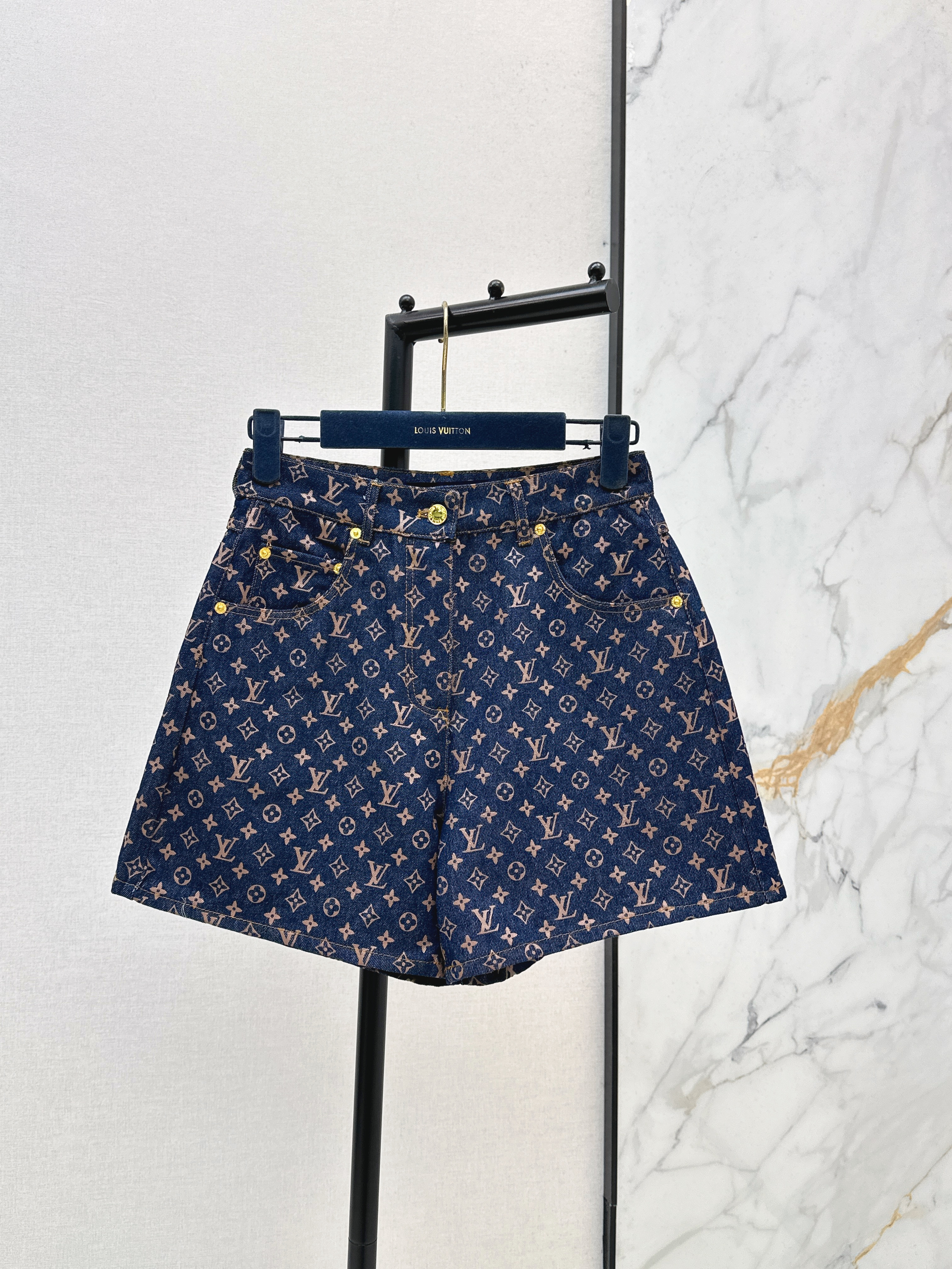 Loui New denim short