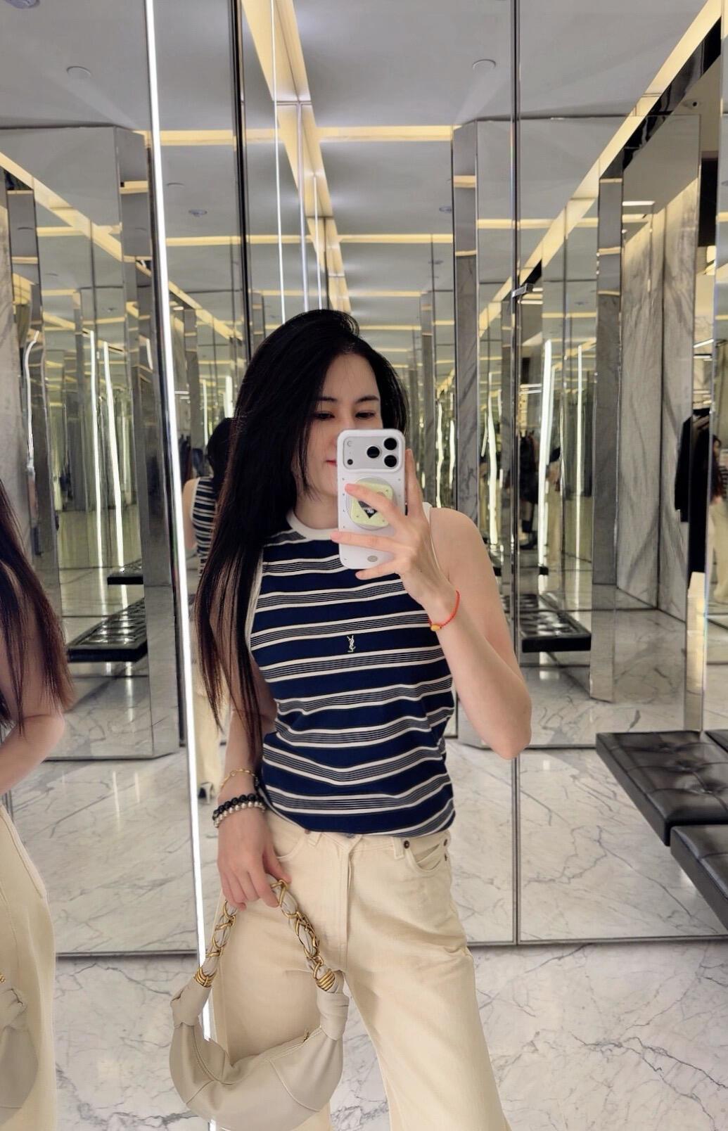 Saint New stripe knit vest