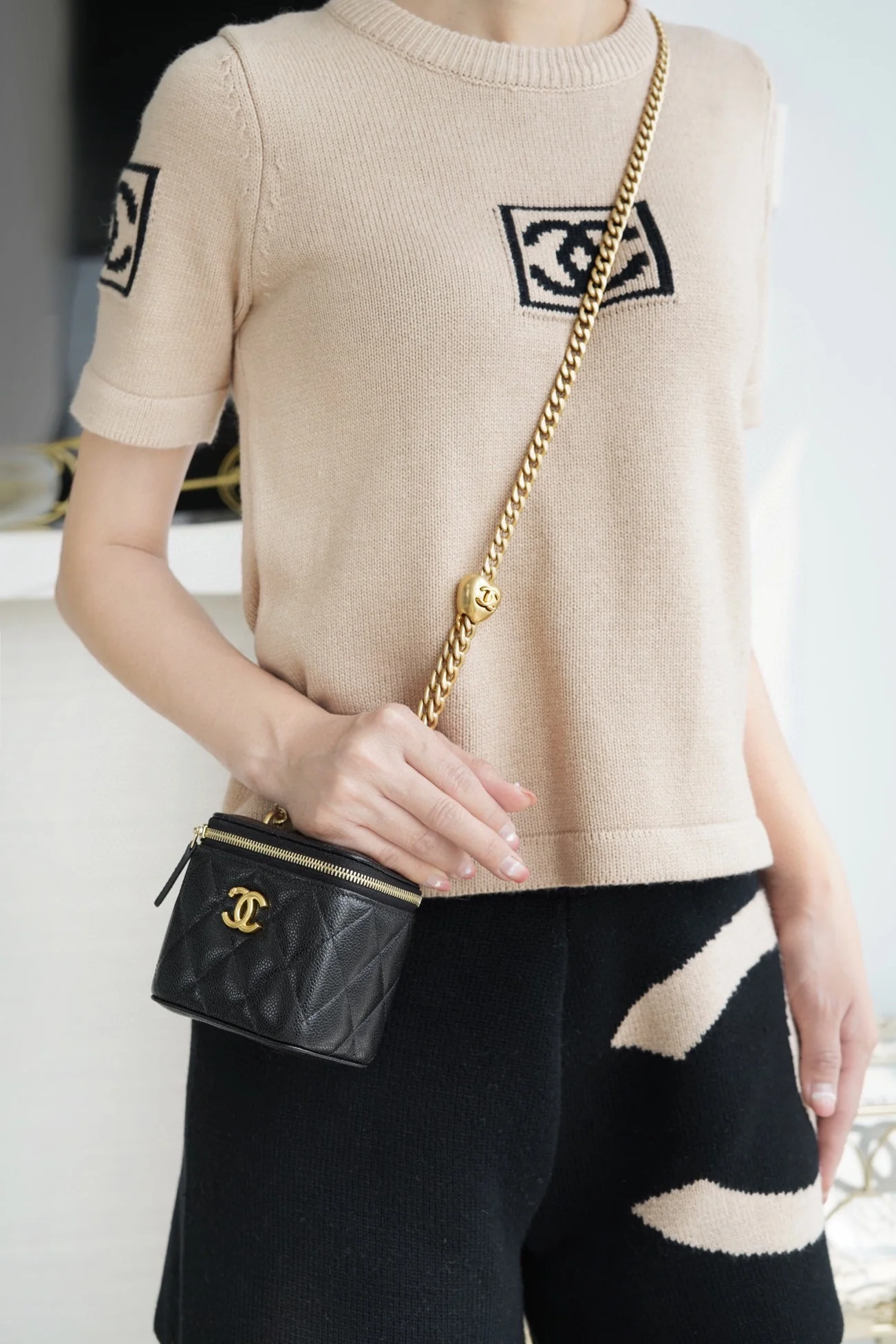 Chan New 23p box bag