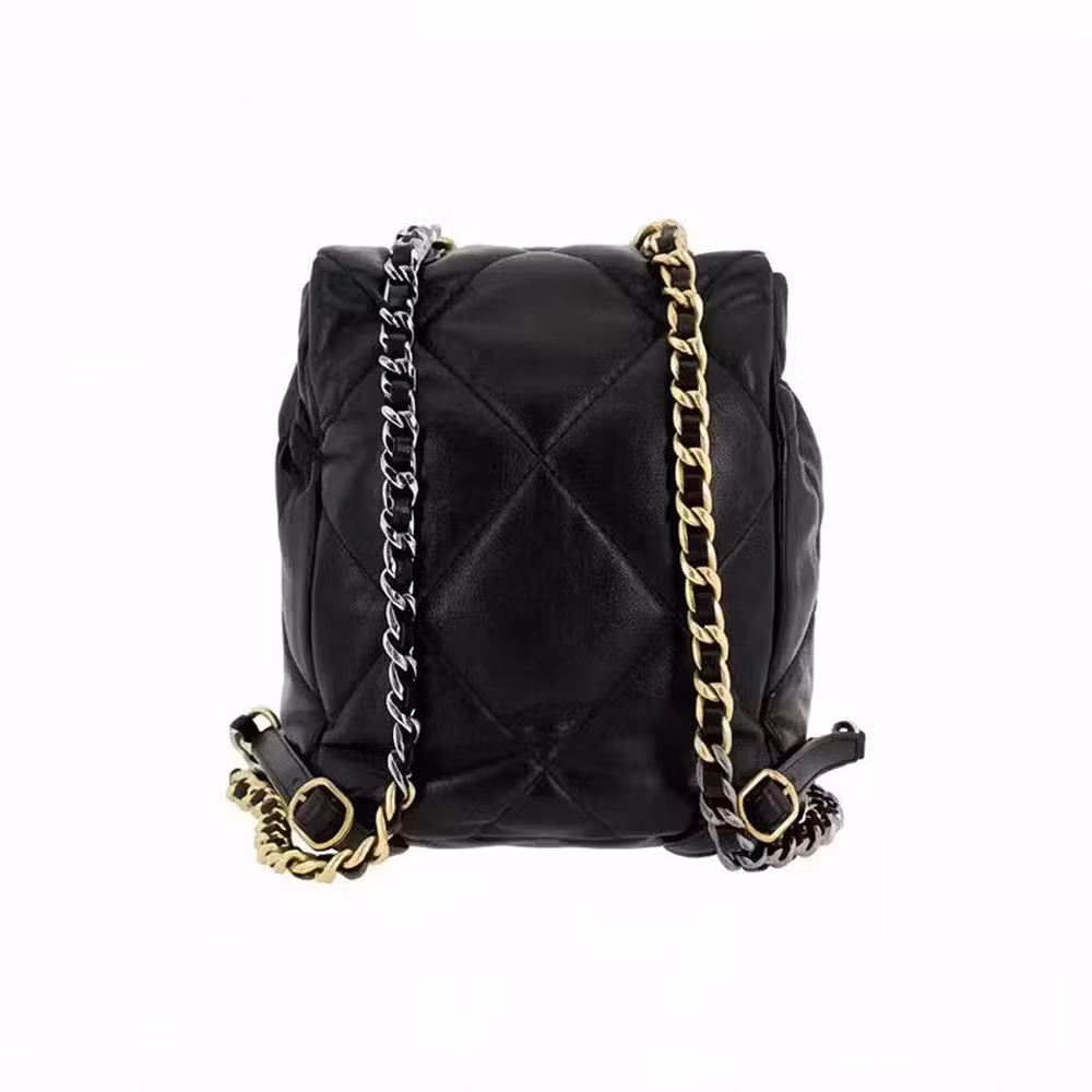 Chanel (CHANEL) women's bag 19Bag 24C holiday series gold buckle leather chain women's diamond check backpack black AS4223-B04852-94305 22cm long 16cm wide 26cm high