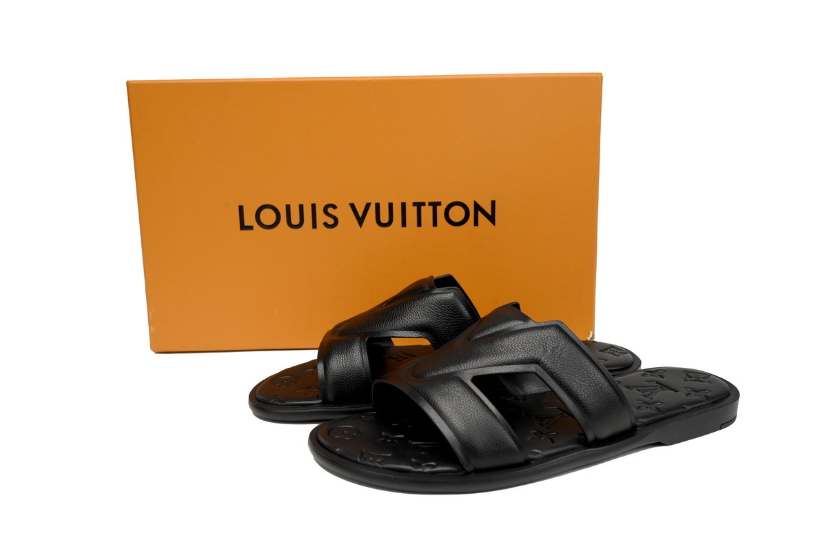 Pkkicks God Batch BLUE LOUIS VUITTON Oasis Black Embossing