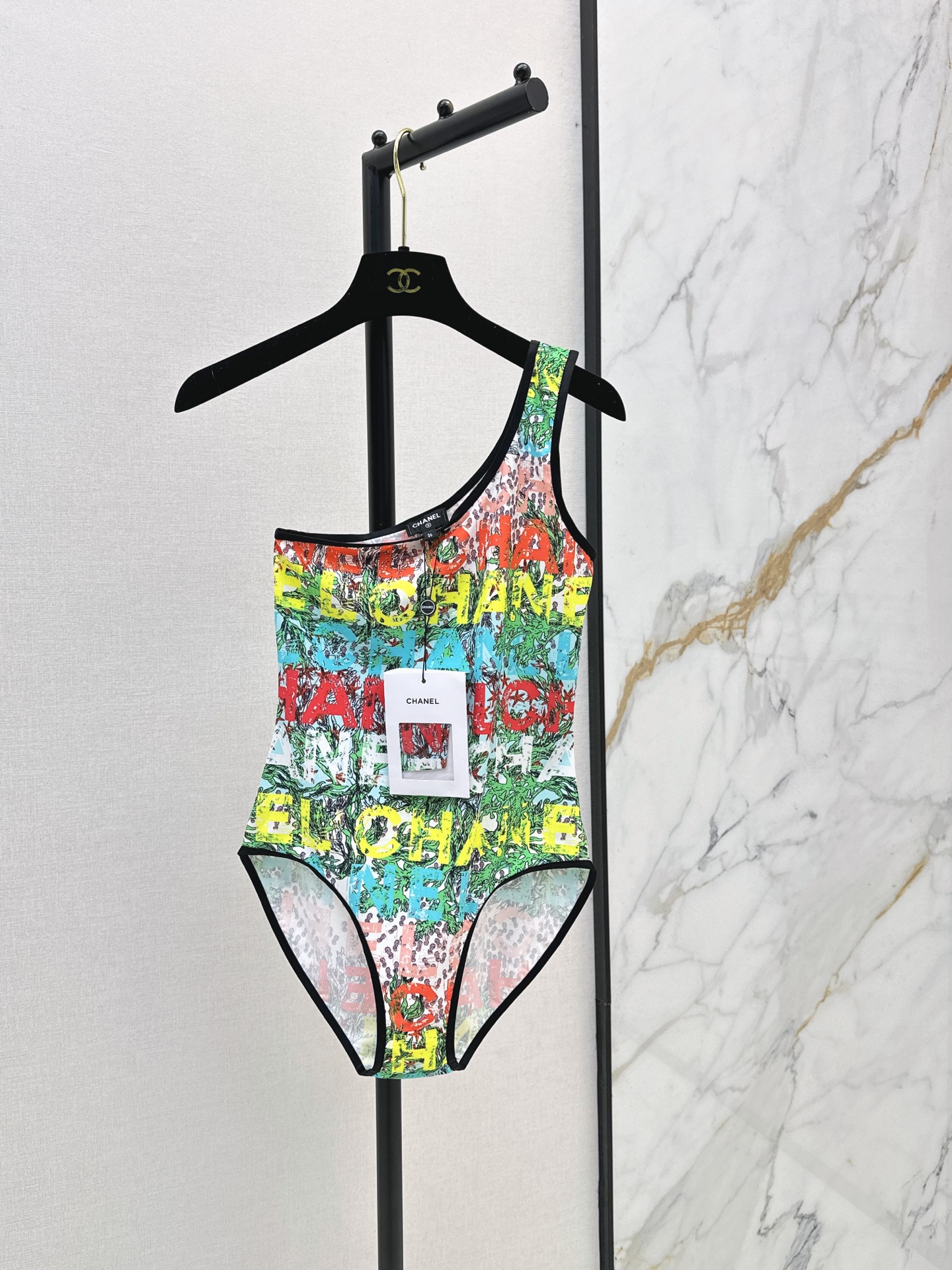 Chan New one-piece swimsuit