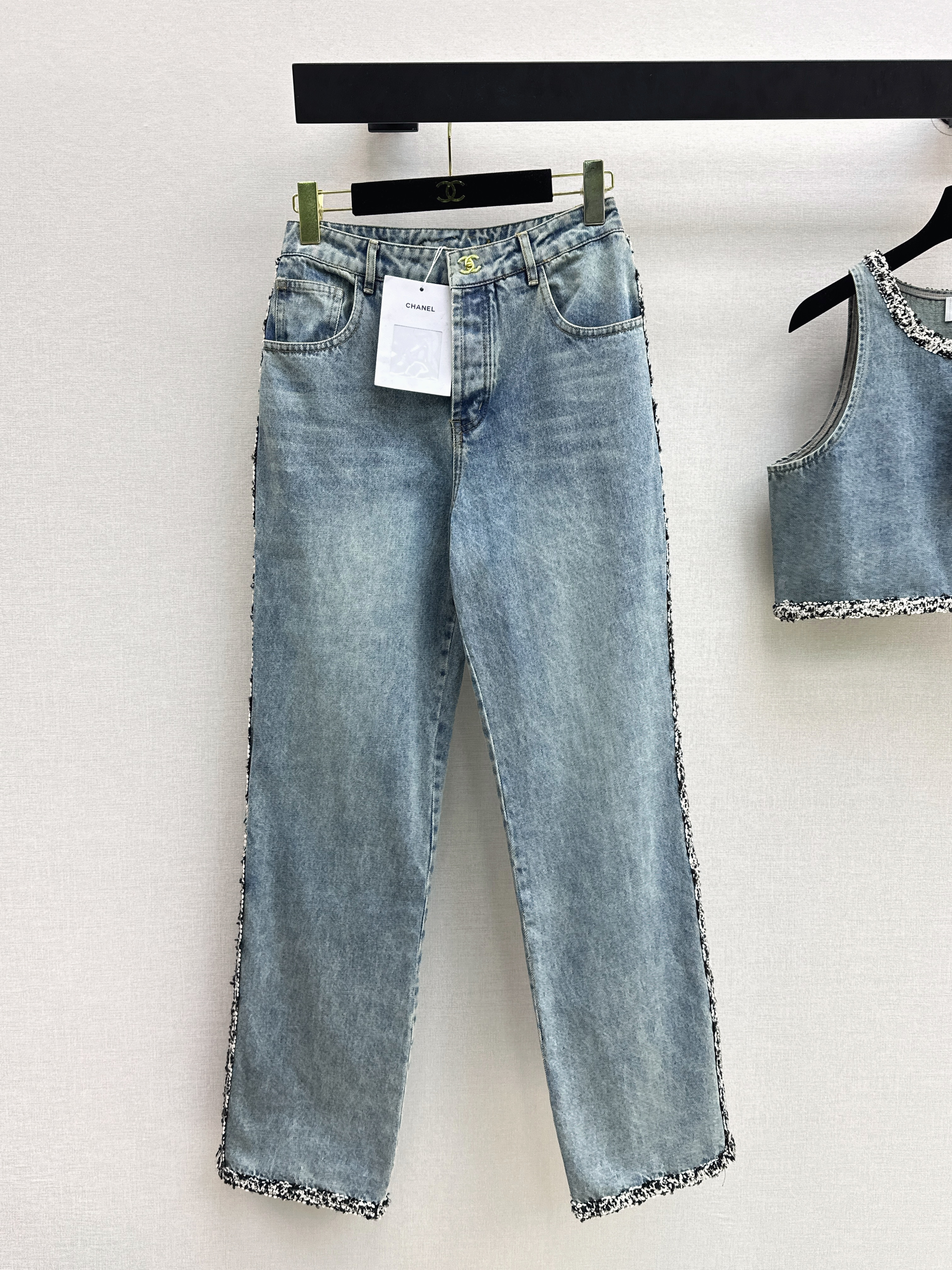 Chan New straight-leg jeans