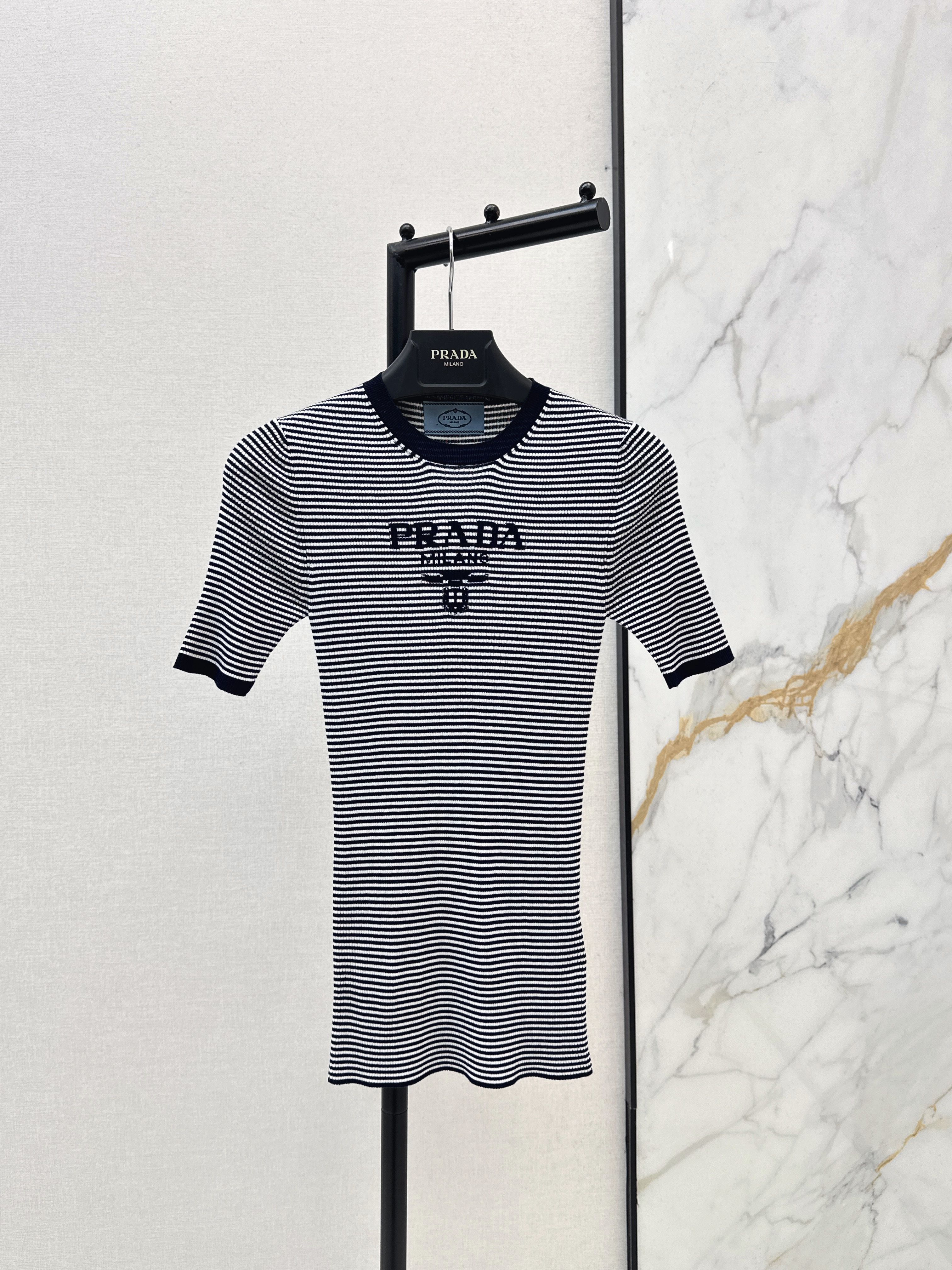 Pra New stripe knitwear