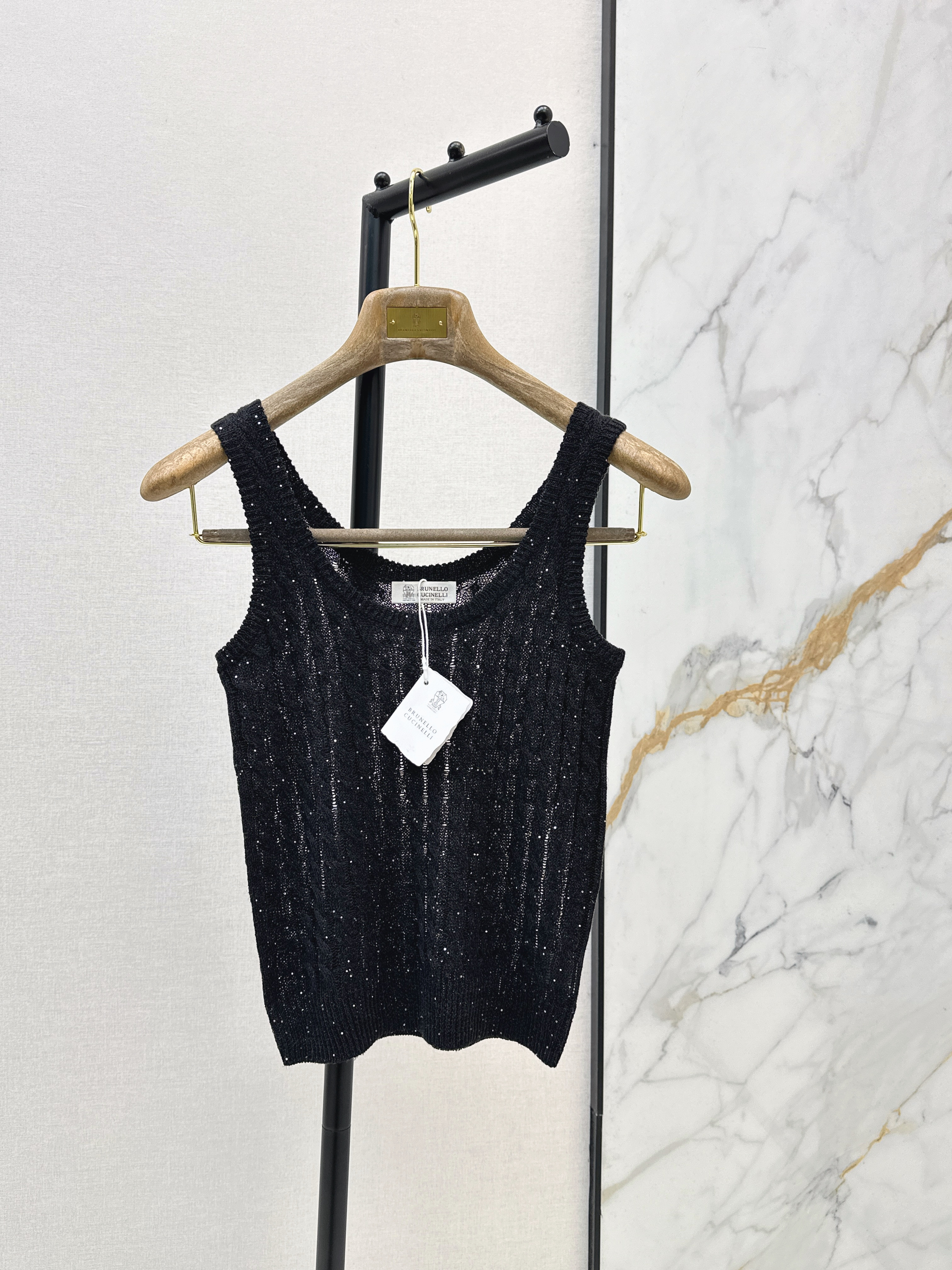 Brun New Knitted vest