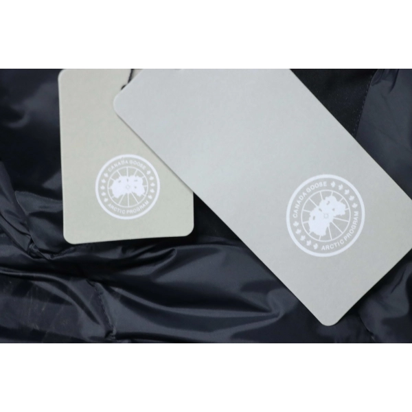 Canada Goose Down Jacket 13 Black