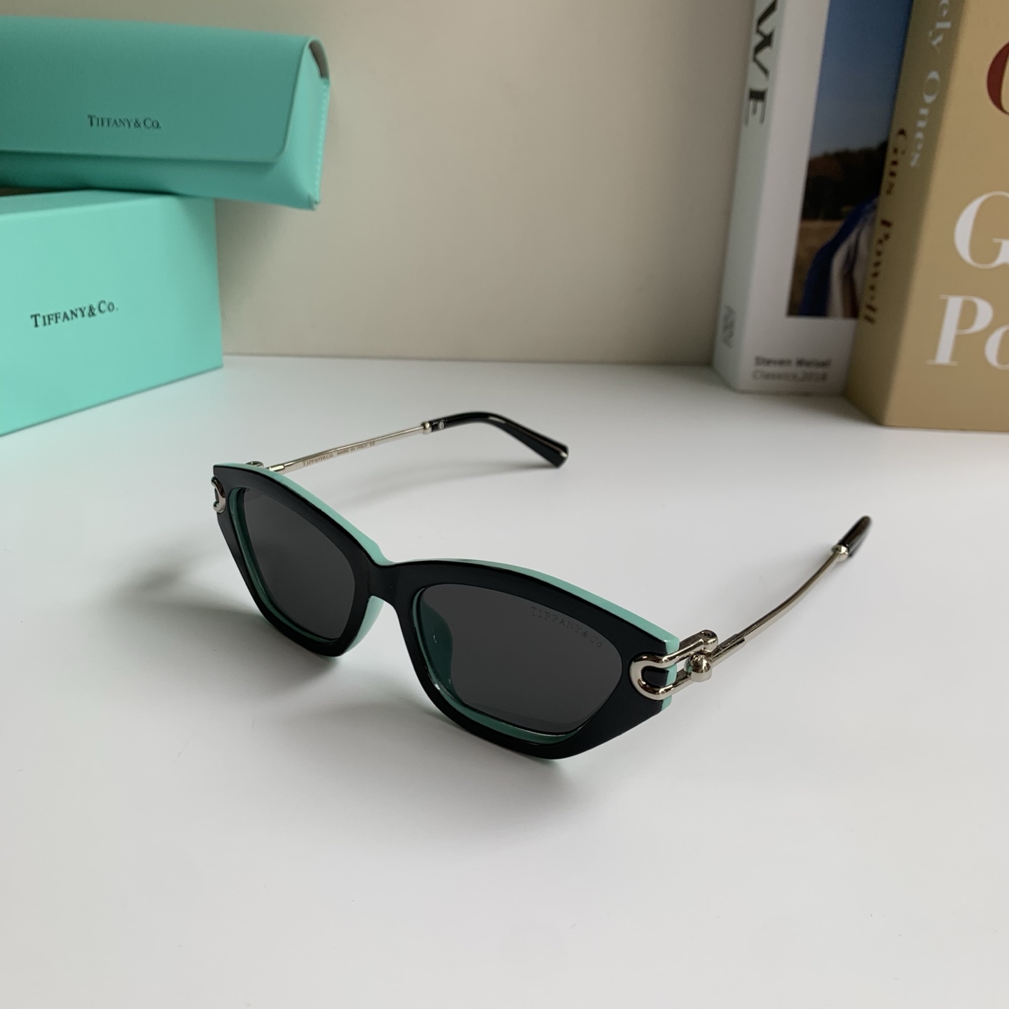 TIFFANY New Sunglasses