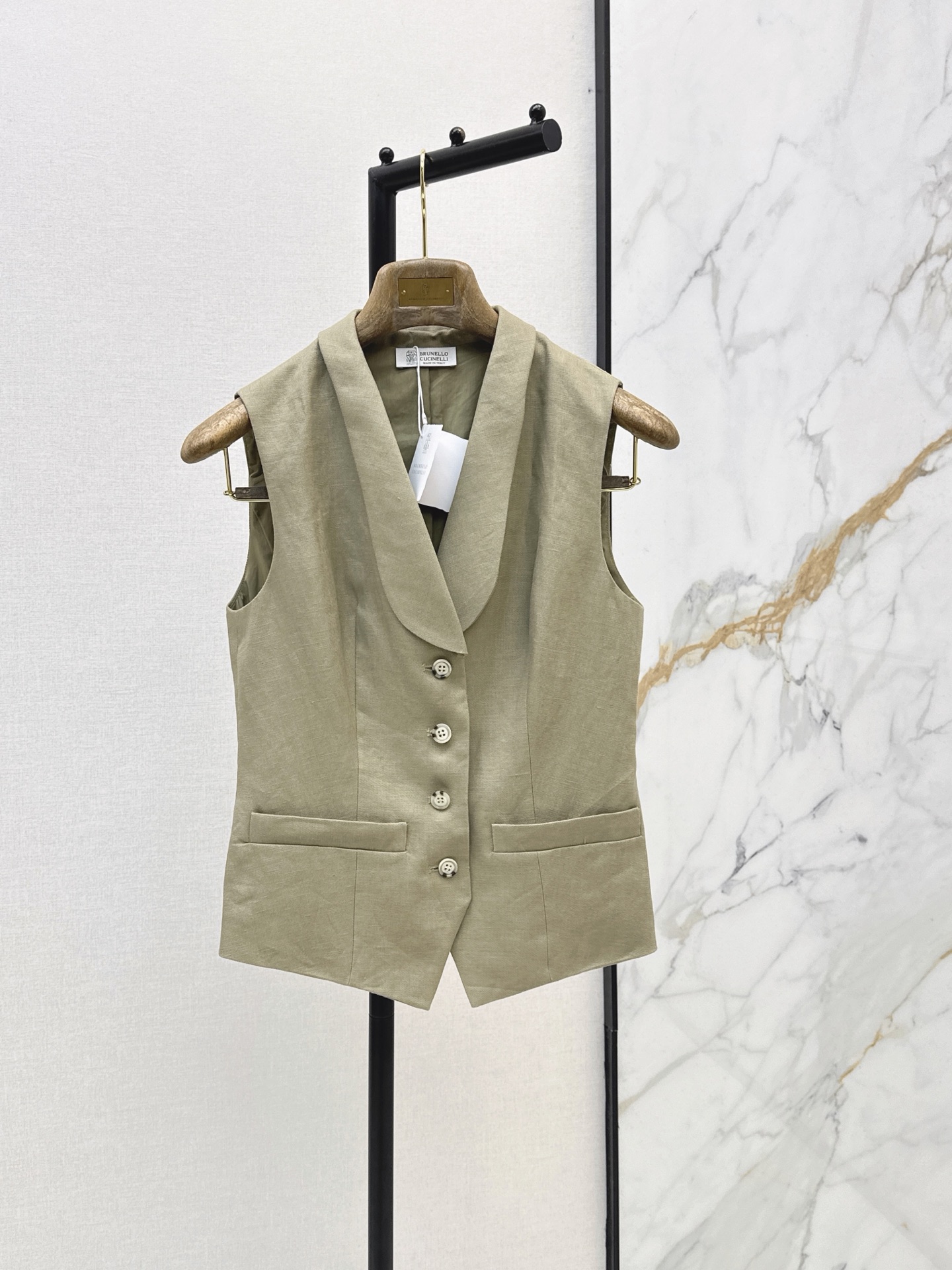 Brun New Waist-cinching vest