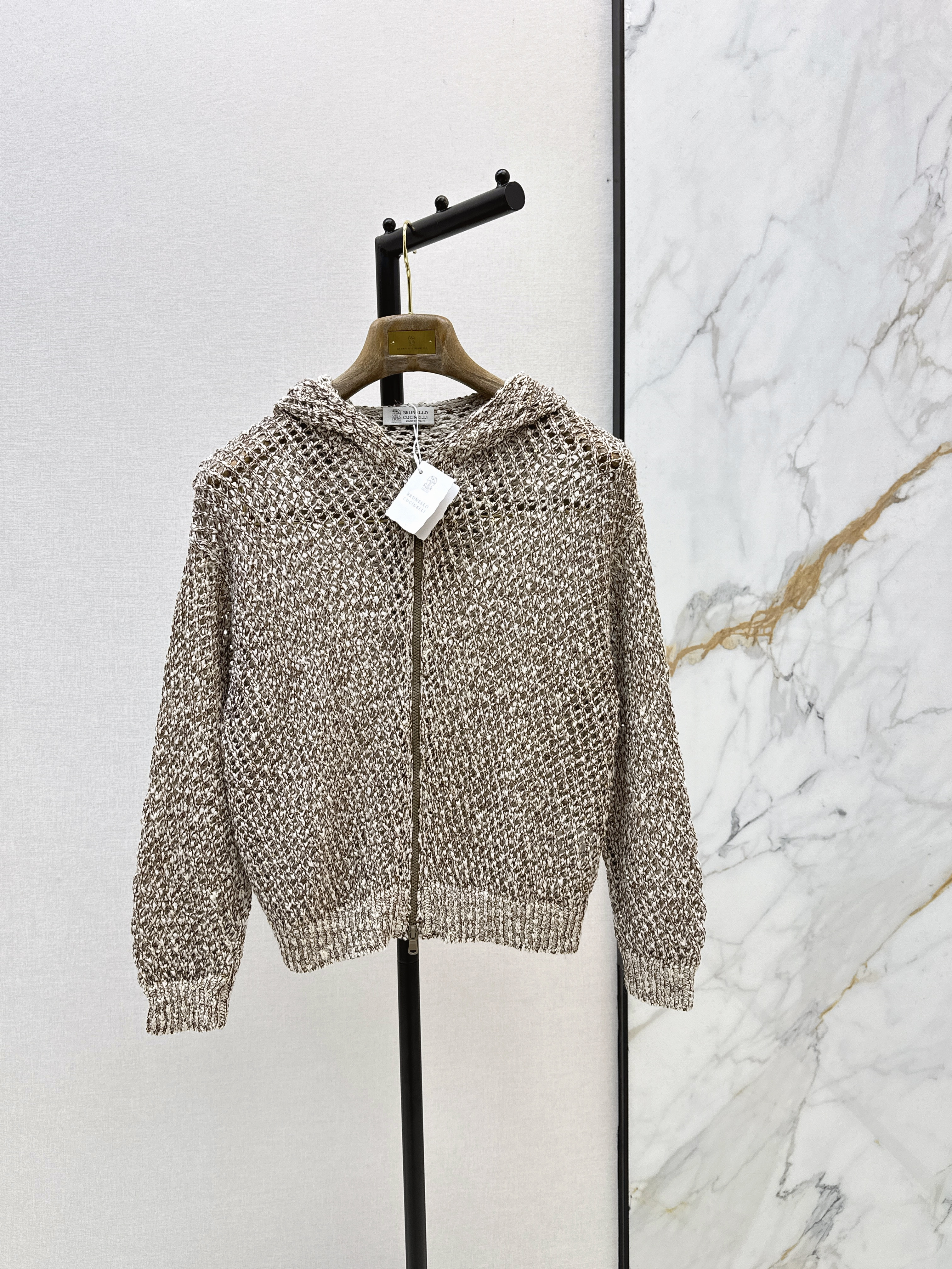 Brun New hollow-out hooded knit jacket