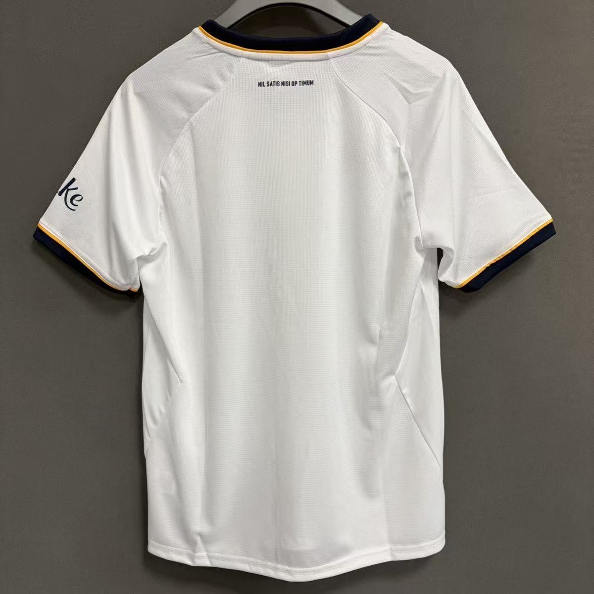 Everton 26-27 away fan version