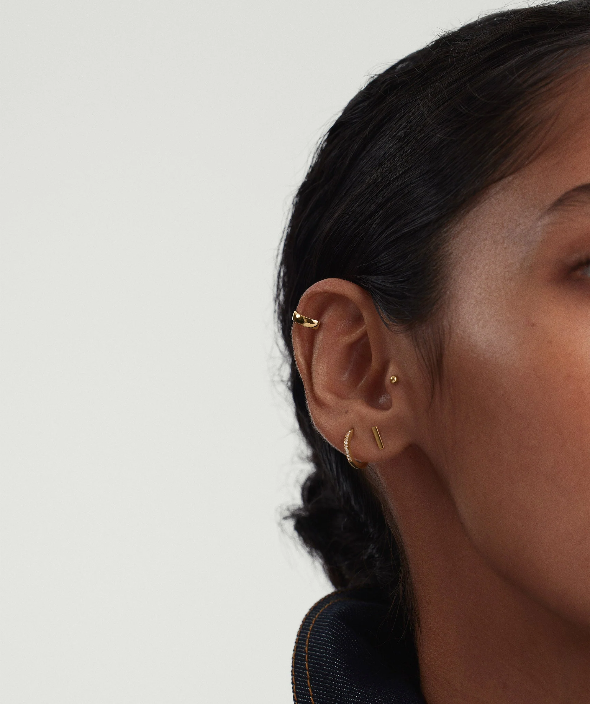 Bar Studs